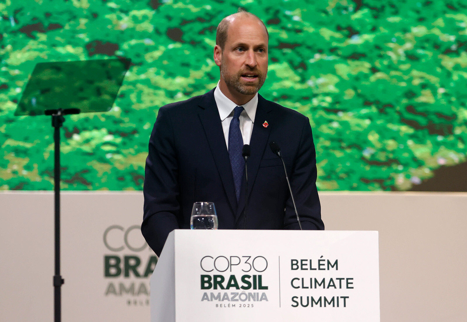 Принц Уильям на открытии Генерального пленарного заседания лидеров во время Конференции ООН по изменению климата (КС-30) в Белене, Бразилия, 7 ноября 2025 года