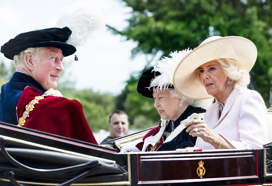 Камилле присвоили новый титул: Елизавета II назначила герцогиню Корнуолла королевской леди Ордена Подвязки