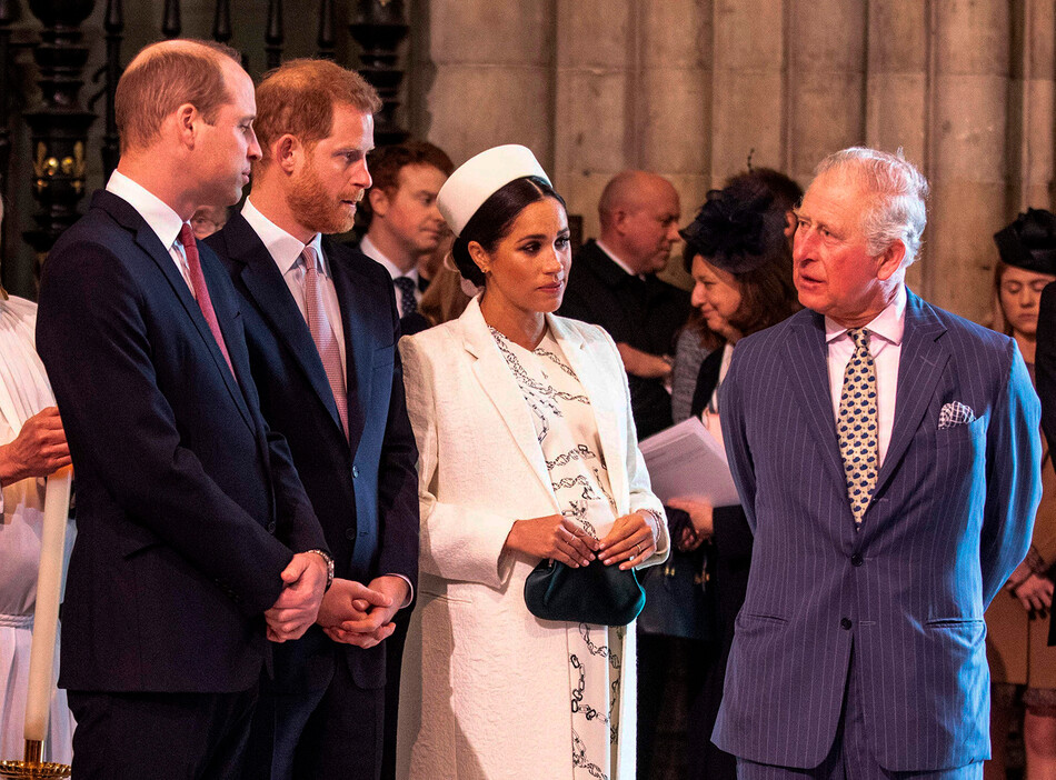 Меган Маркл с принцами Чарльзом, Уильямом и Гарри во время службы в честь Дня Содружества в Вестминстерском аббатстве в Лондоне 11 марта 2019 года
