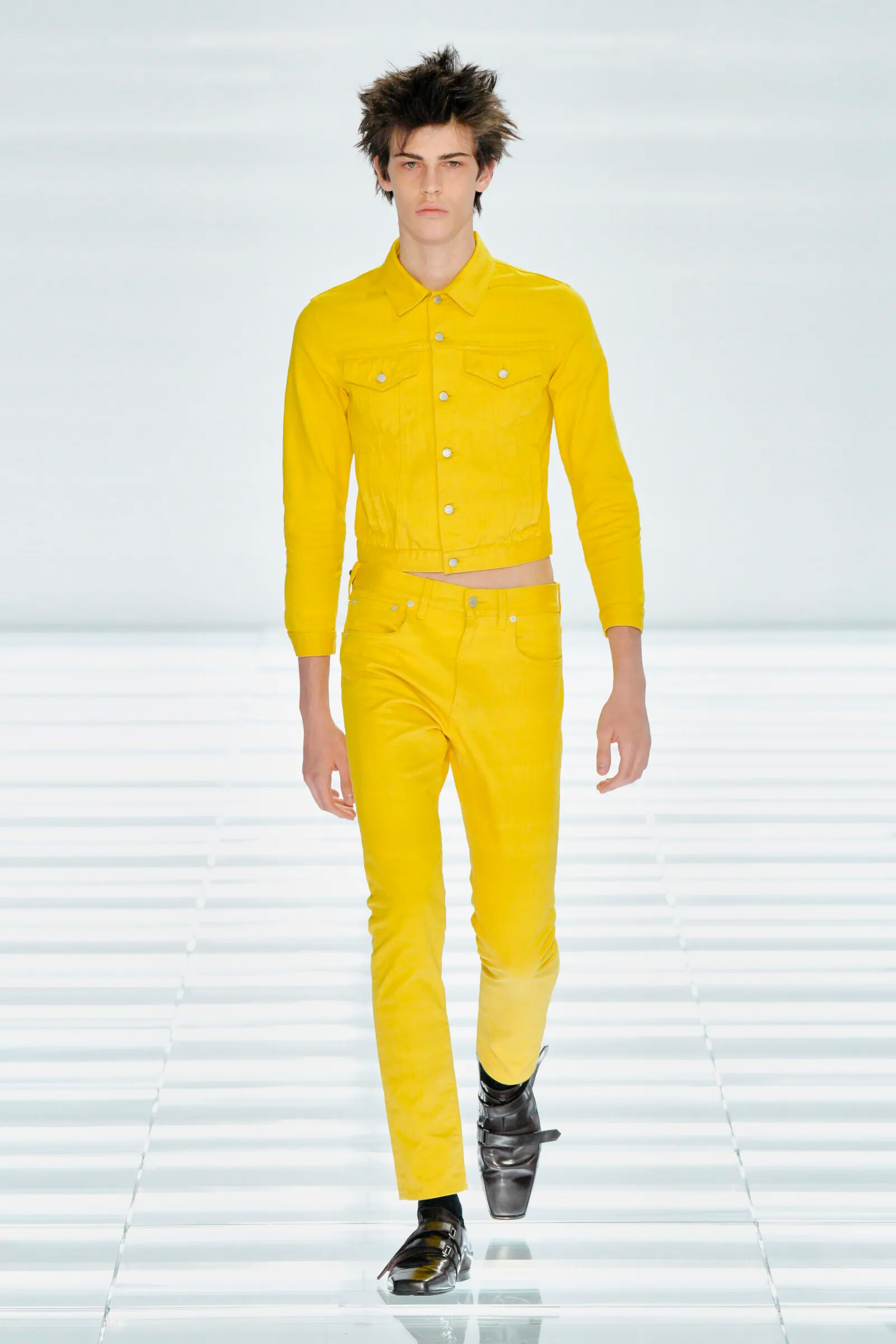 Fashion-abandoning-oversize-2026-003-Mainstyle.jpg