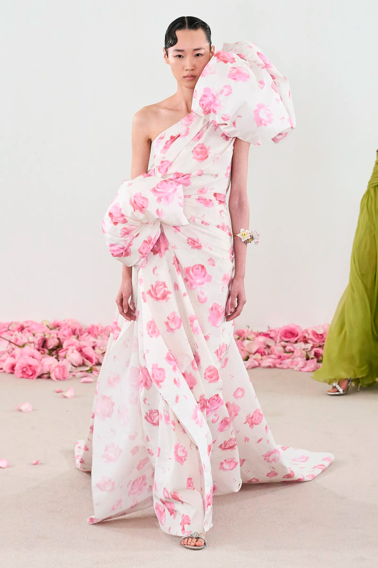 Giambattista Valli Couture Fall 2023