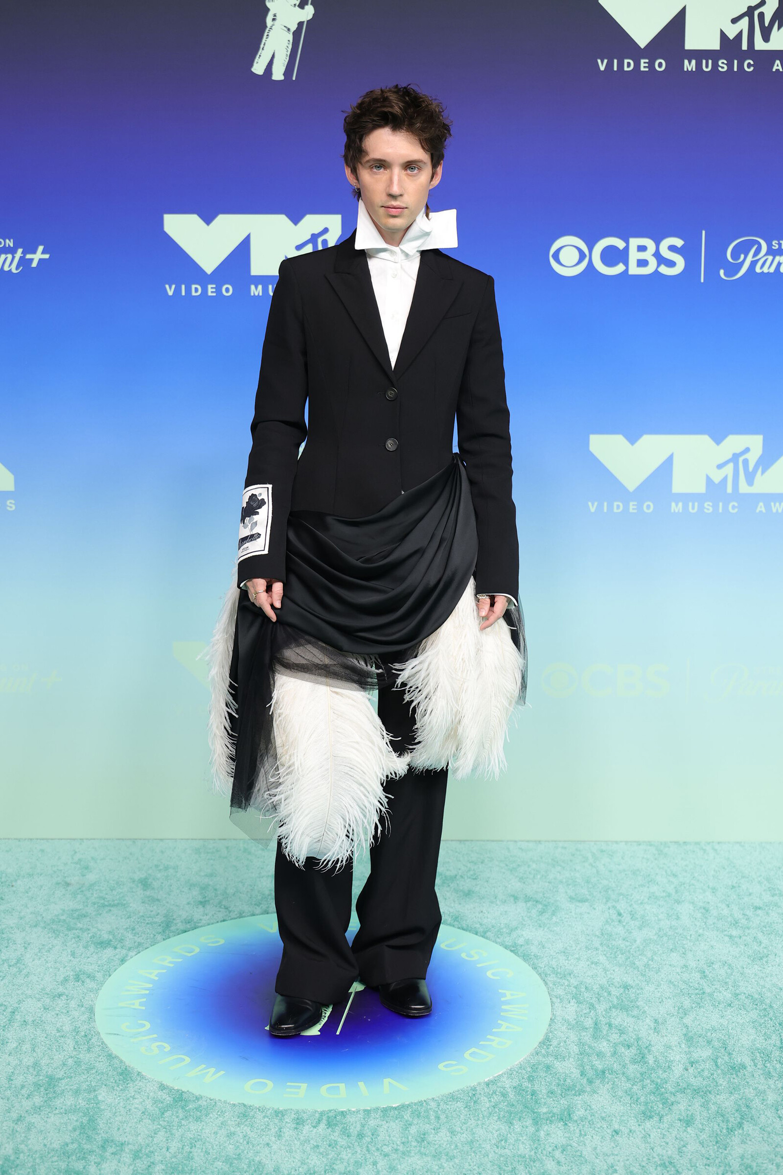 Трой Сиван в Erdem на MTV Video Music Awards 2026