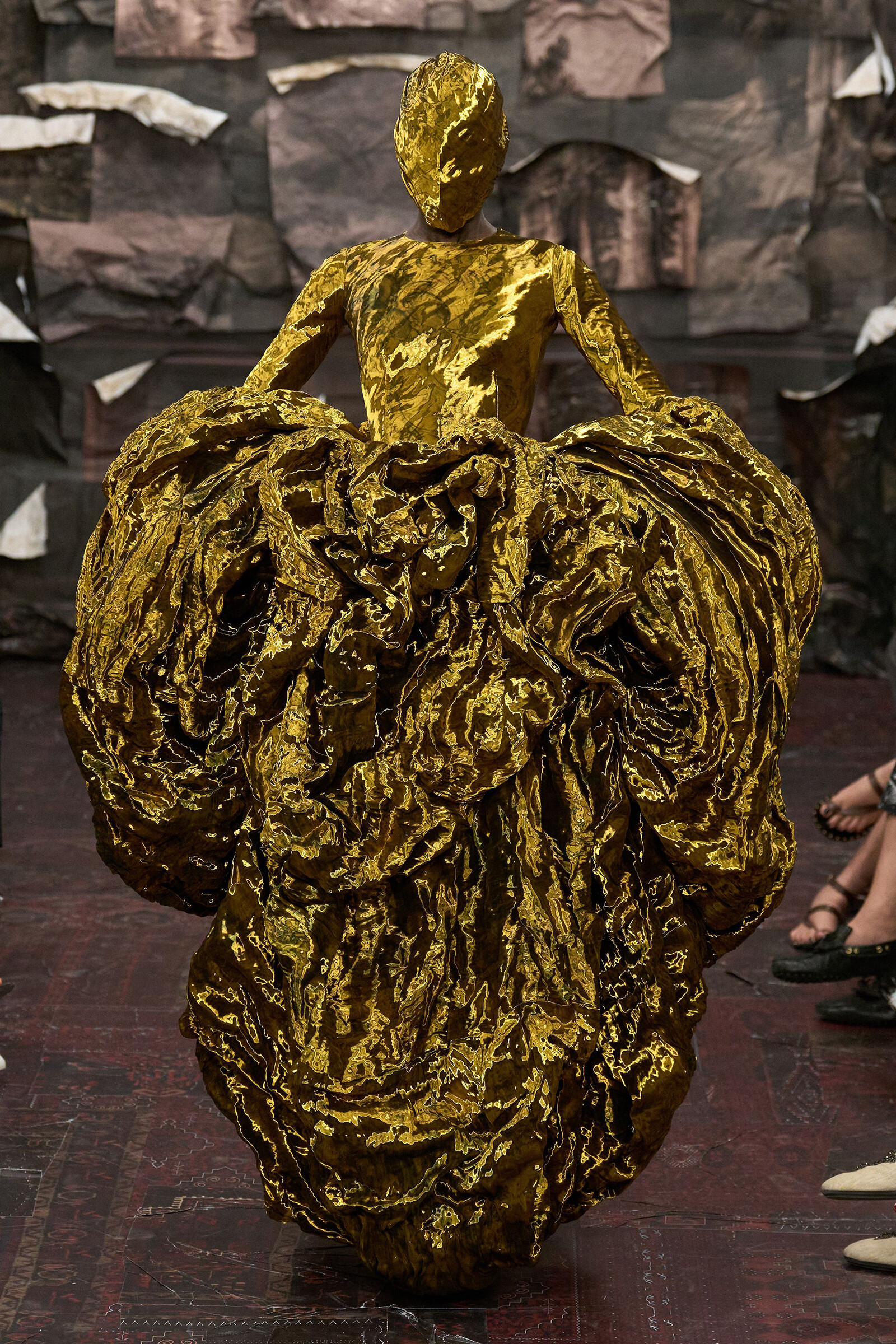 Maison Margiela Couture Fall 2025 / Maison Margiela Couture коллекция осень 2025