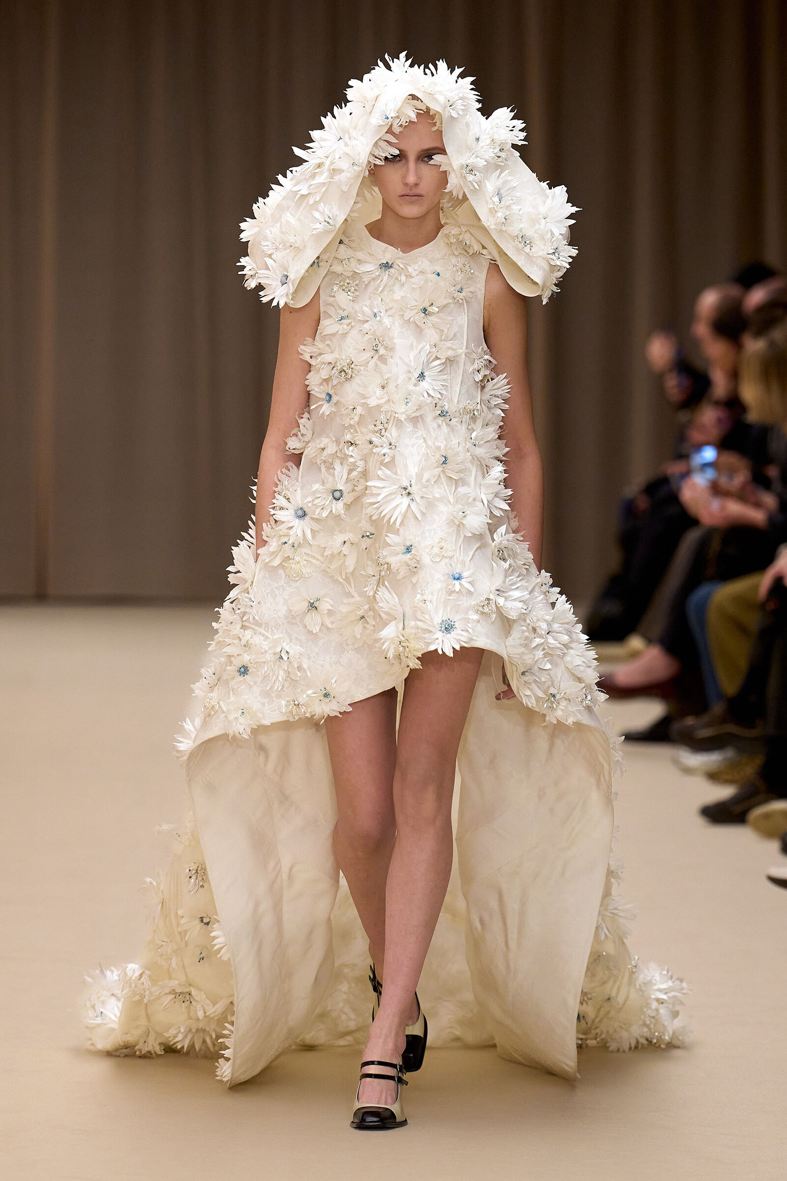 Alexander McQueen коллекция осень-зима 2026