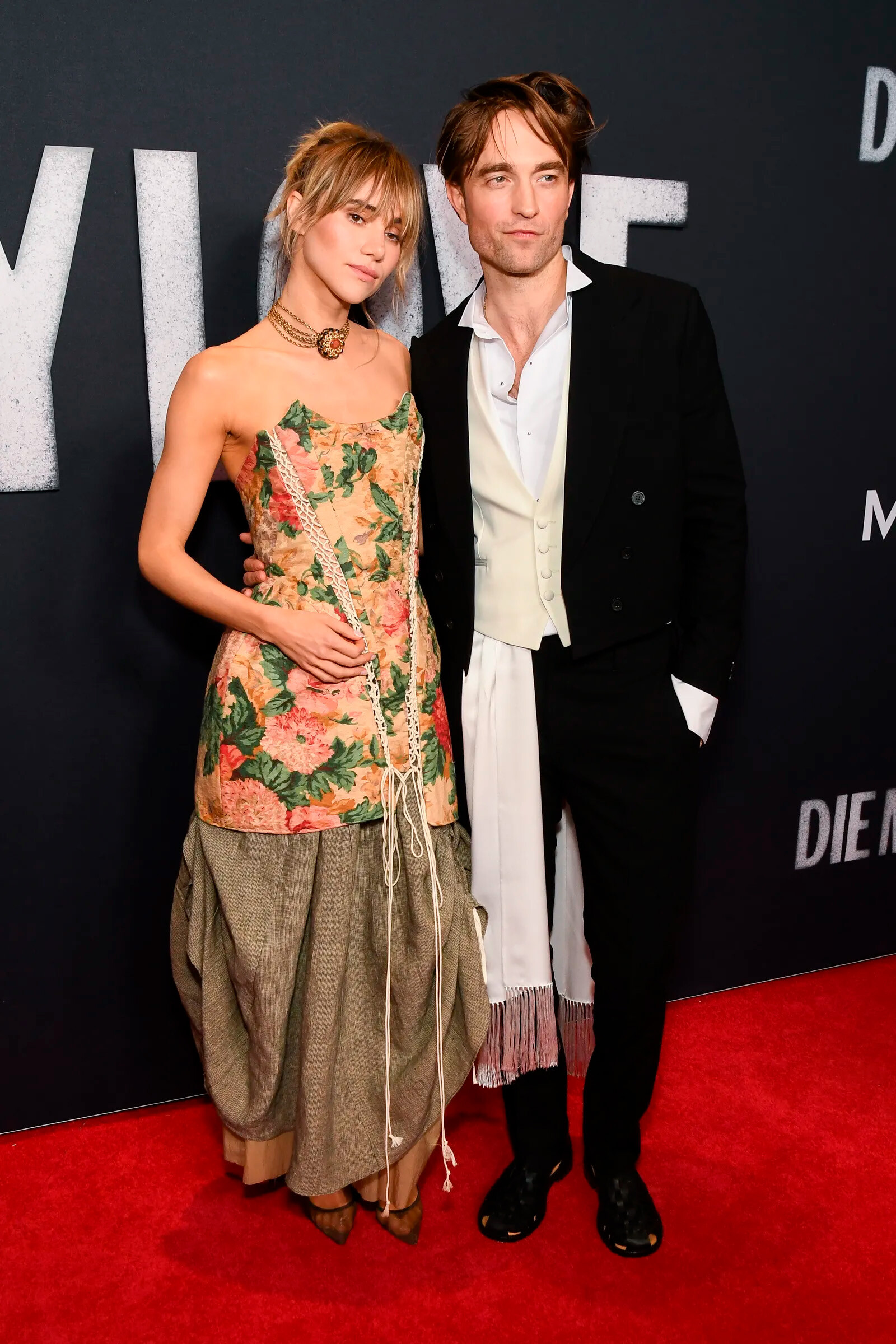 Роберт Паттинсон и Сьюки Уотерхаус на премьере фильма «Умри, моя любовь» в Нью-Йорке, 2025