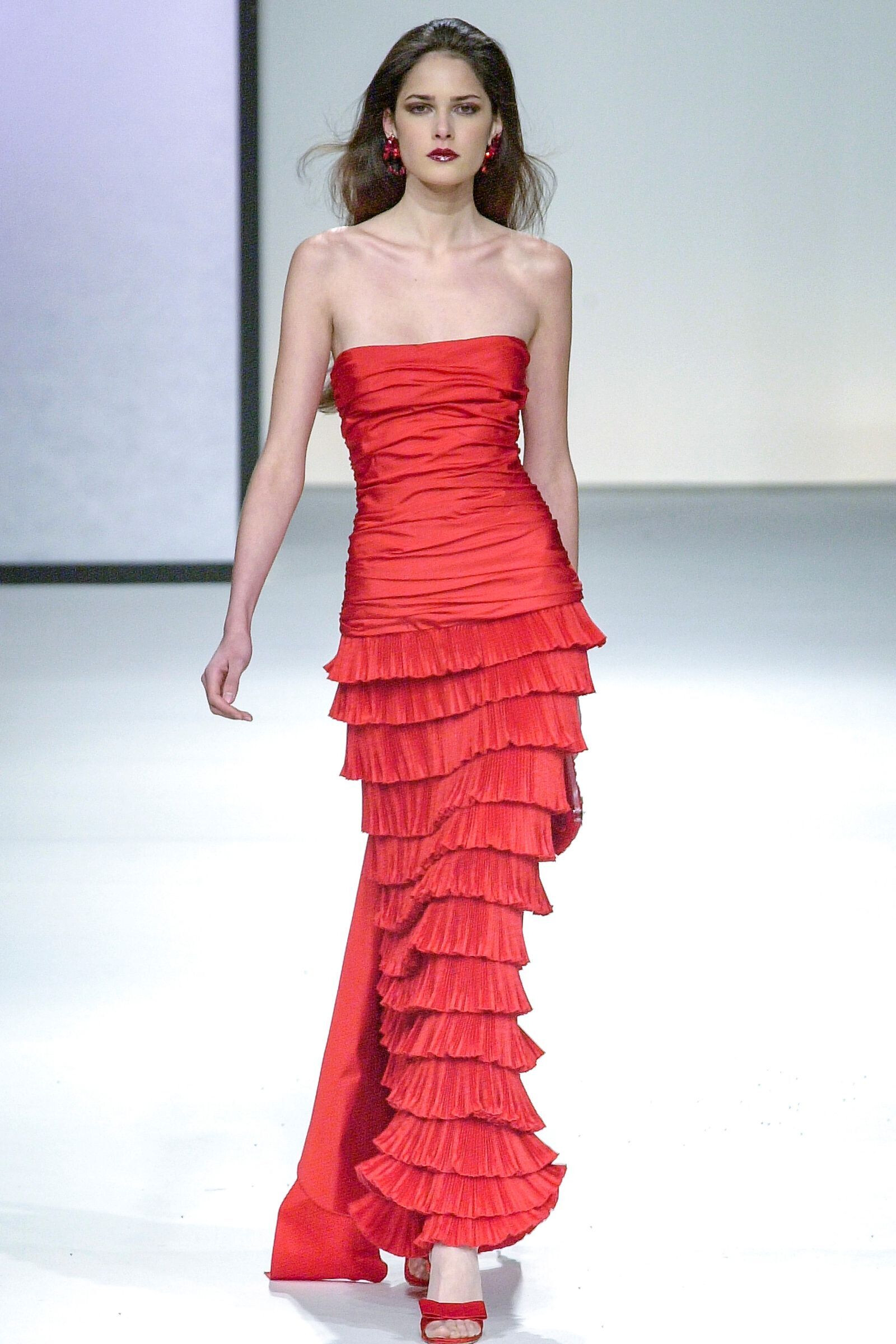 Valentino, коллекция готовой одежды осень 2000 года