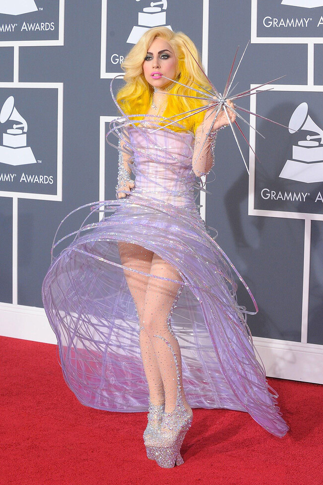 Леди Гага - эпатажные знаменитости