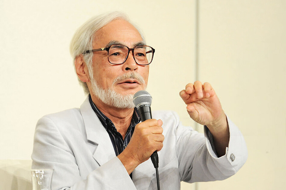 Аниматор / директор Хаяо Миядзаки посещает пресс-конференцию, чтобы сообщить о своём уходе на пенсию 6 сентября 2013 года в Токио, Япония