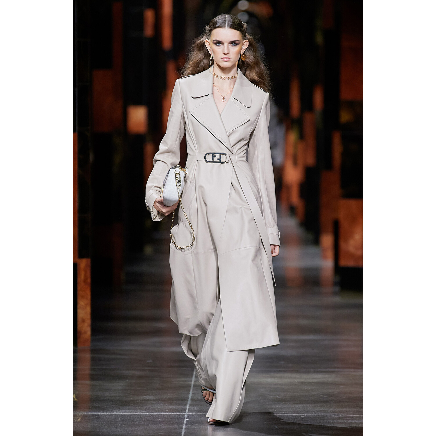 Фото Fendi весна-лето 2022 / Fendi Spring 2022 Ready-to-Wear collection