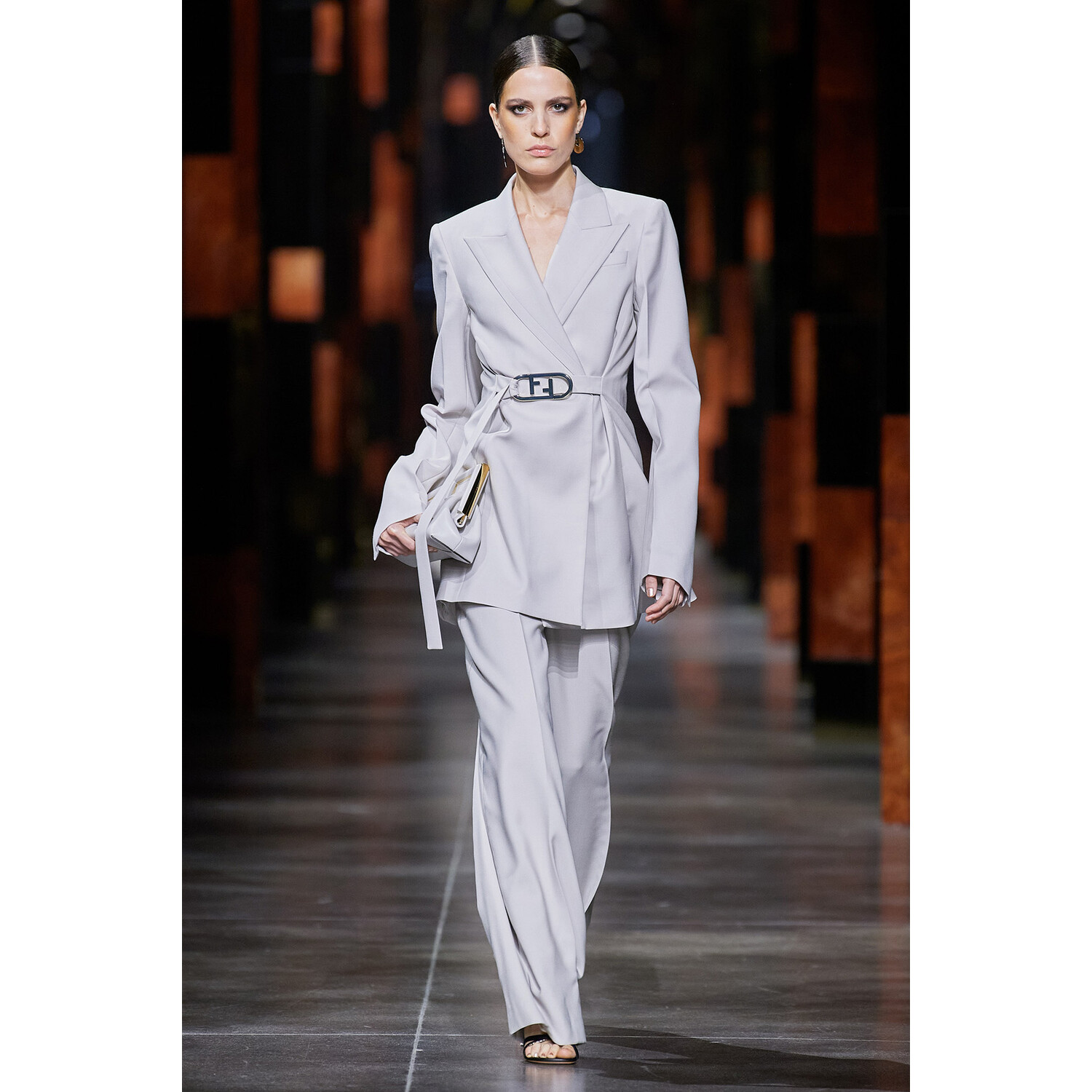 Фото Fendi весна-лето 2022 / Fendi Spring 2022 Ready-to-Wear collection