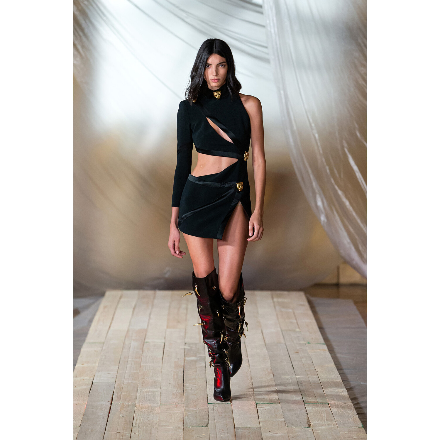 Фото Roberto Cavalli весна-лето 2022 / Roberto Cavalli Spring 2022 Ready-to-Wear collection