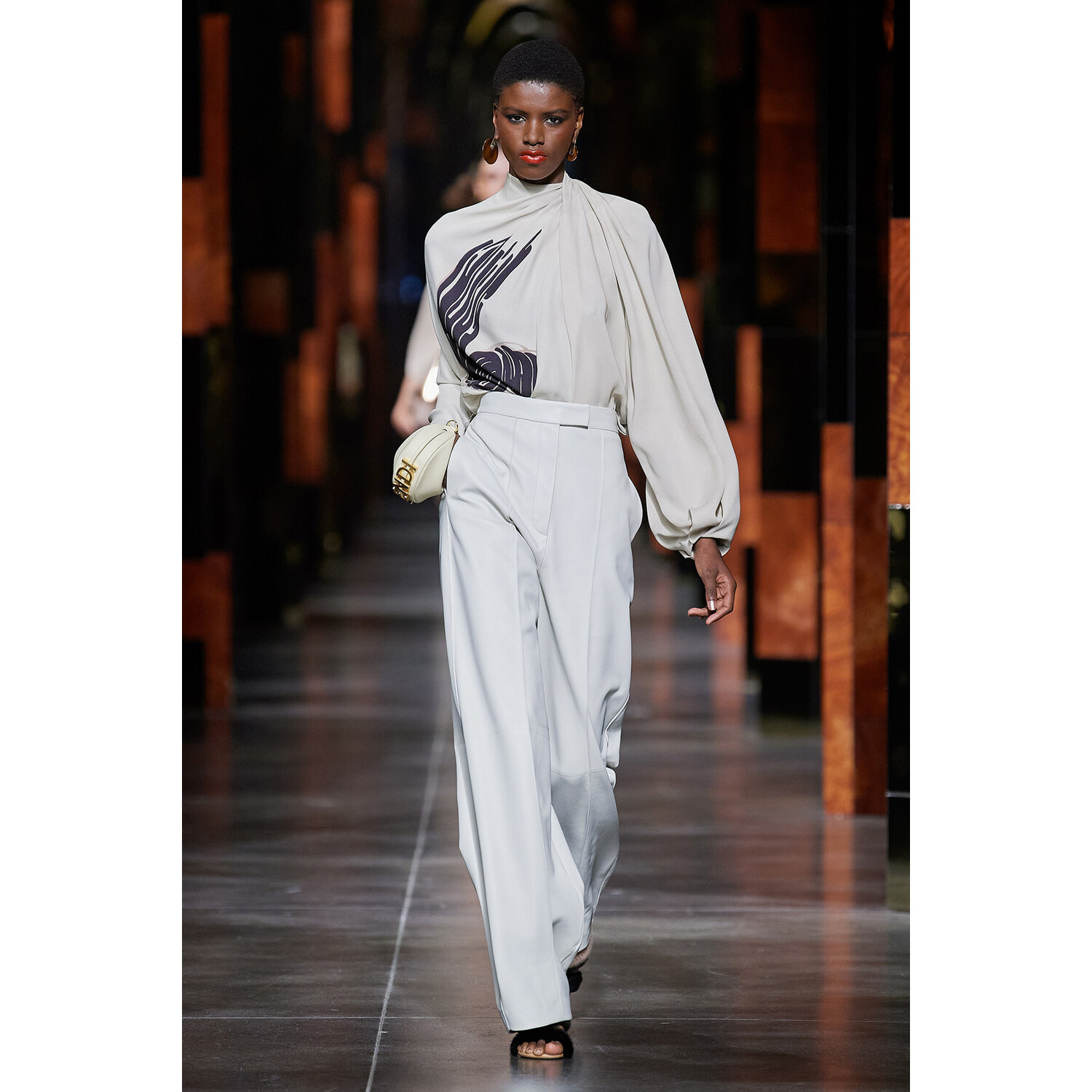 Фото Fendi весна-лето 2022 / Fendi Spring 2022 Ready-to-Wear collection