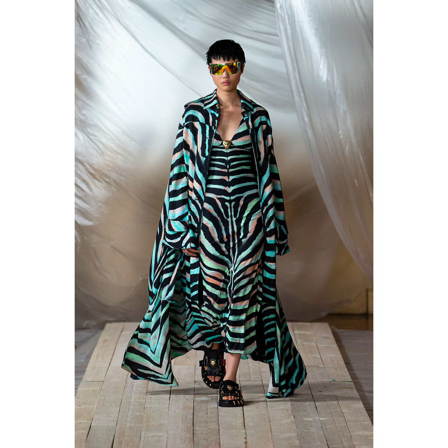 Фото Roberto Cavalli весна-лето 2022 / Roberto Cavalli Spring 2022 Ready-to-Wear collection