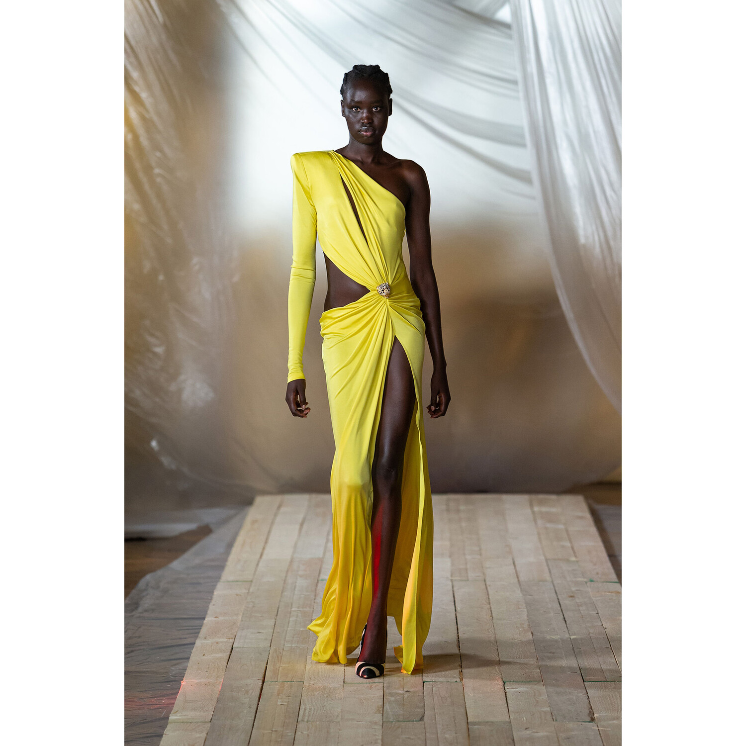 Фото Roberto Cavalli весна-лето 2022 / Roberto Cavalli Spring 2022 Ready-to-Wear collection
