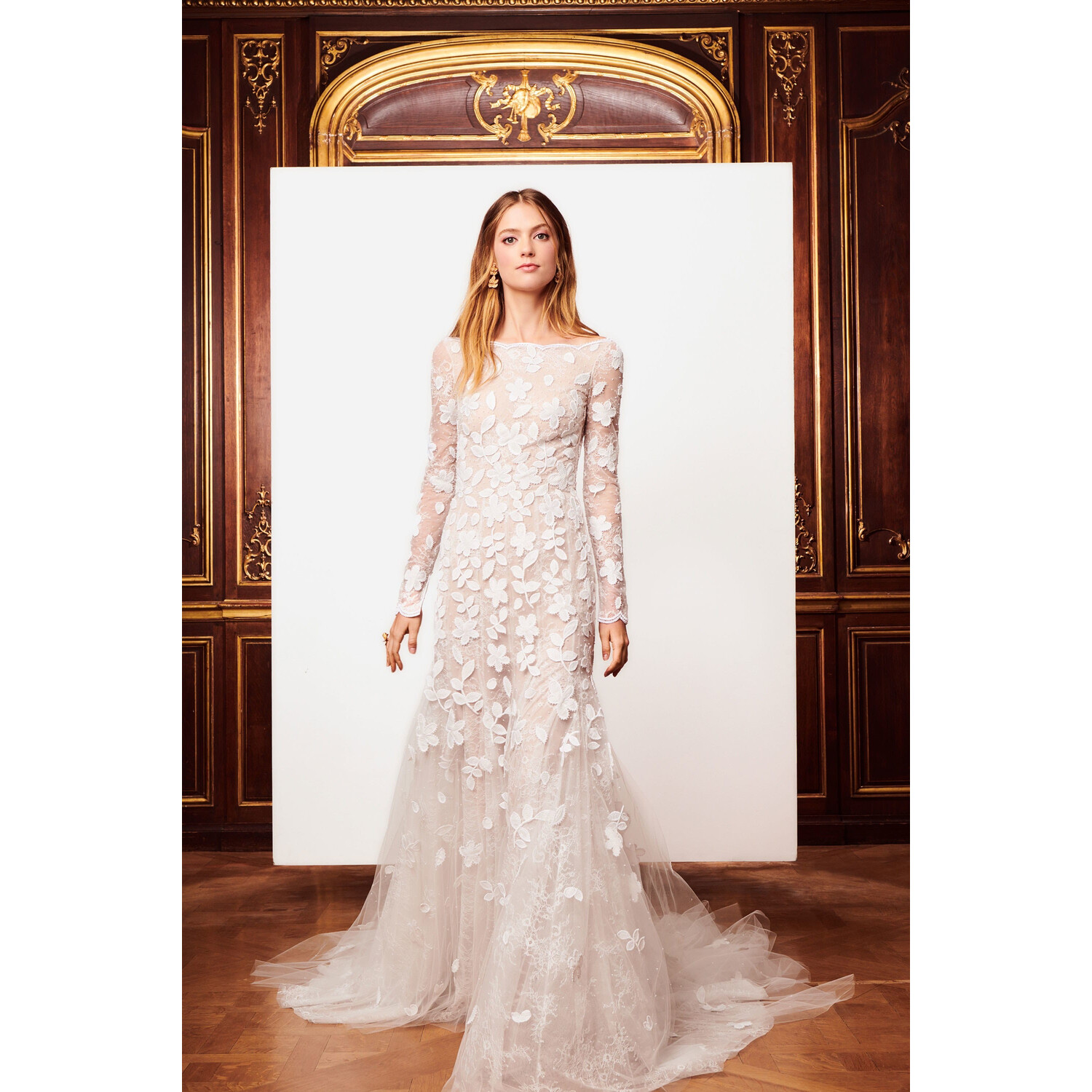 Фото Oscar de la Renta fall bridal 2018 свадебное платье