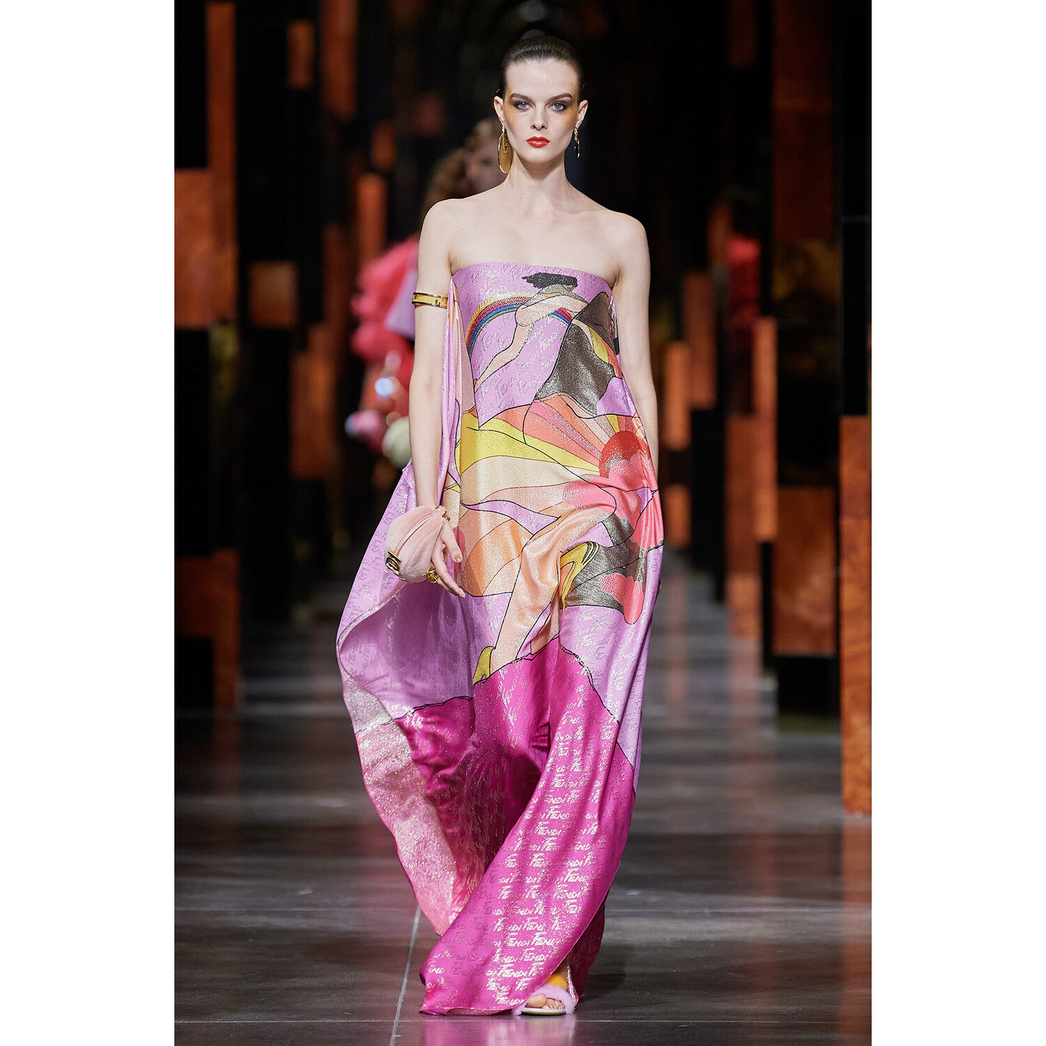Фото Fendi весна-лето 2022 / Fendi Spring 2022 Ready-to-Wear collection