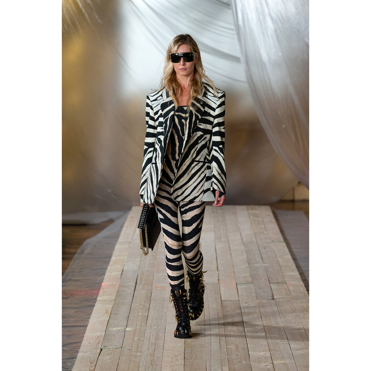Фото Roberto Cavalli весна-лето 2022 / Roberto Cavalli Spring 2022 Ready-to-Wear collection