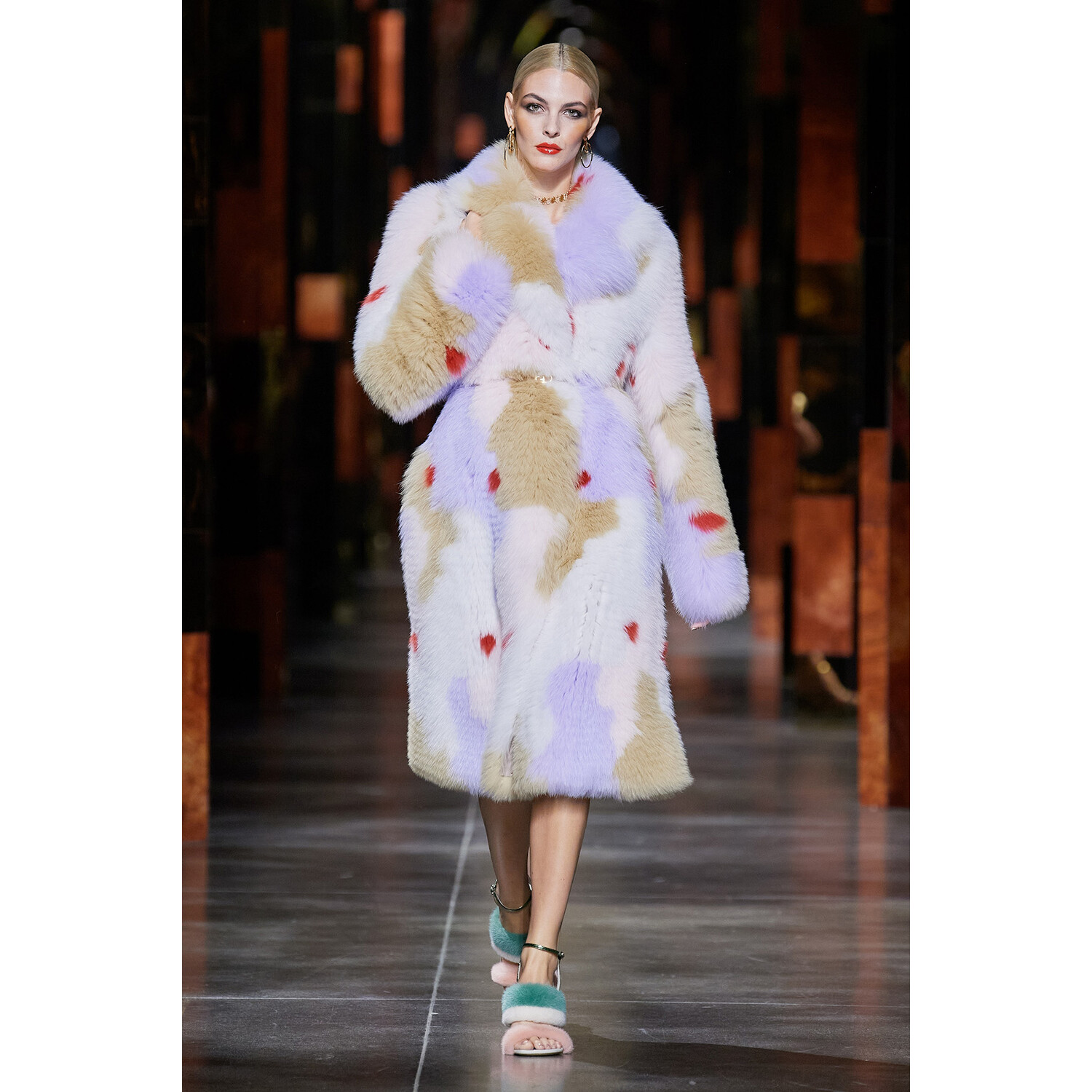 Фото Fendi весна-лето 2022 / Fendi Spring 2022 Ready-to-Wear collection