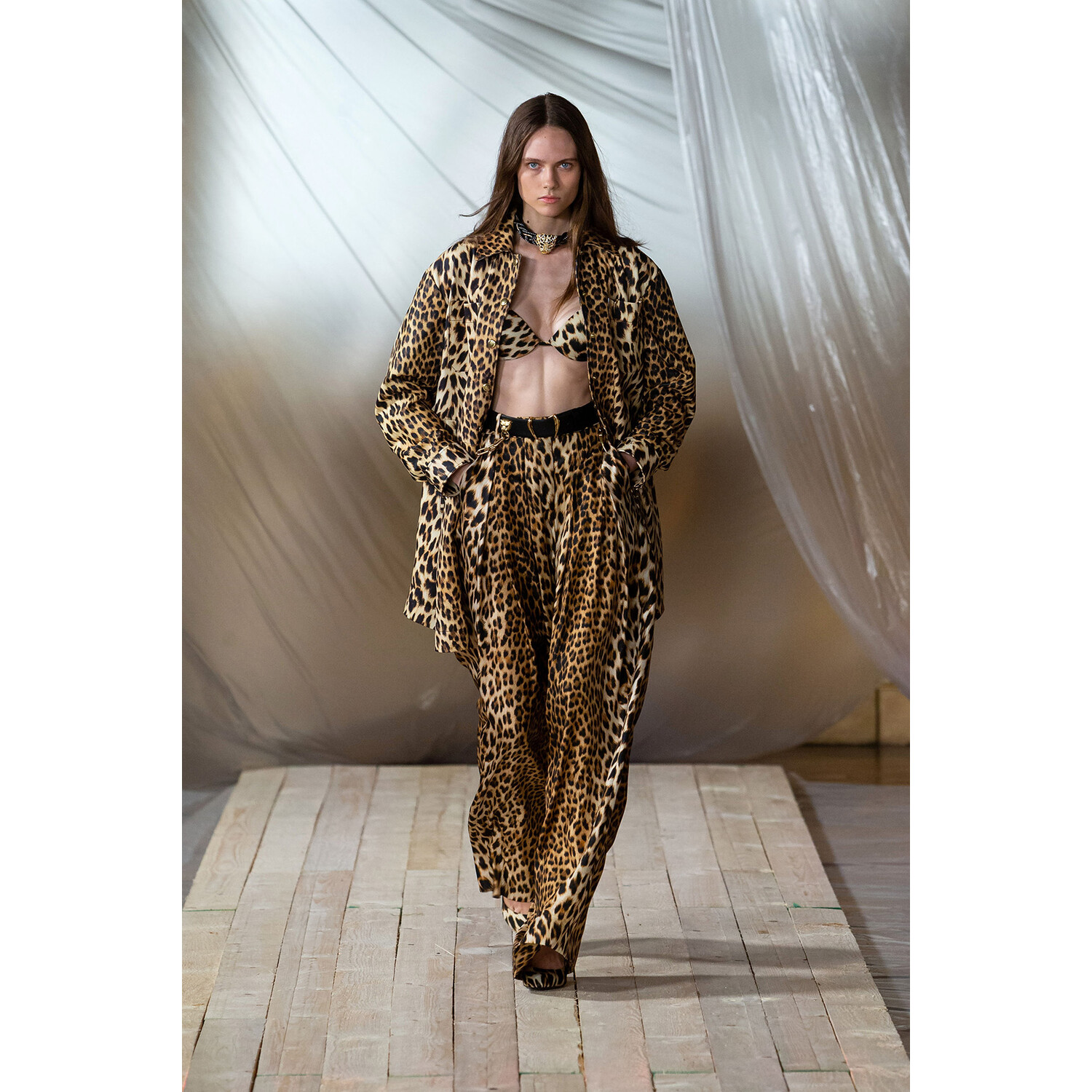 Фото Roberto Cavalli весна-лето 2022 / Roberto Cavalli Spring 2022 Ready-to-Wear collection