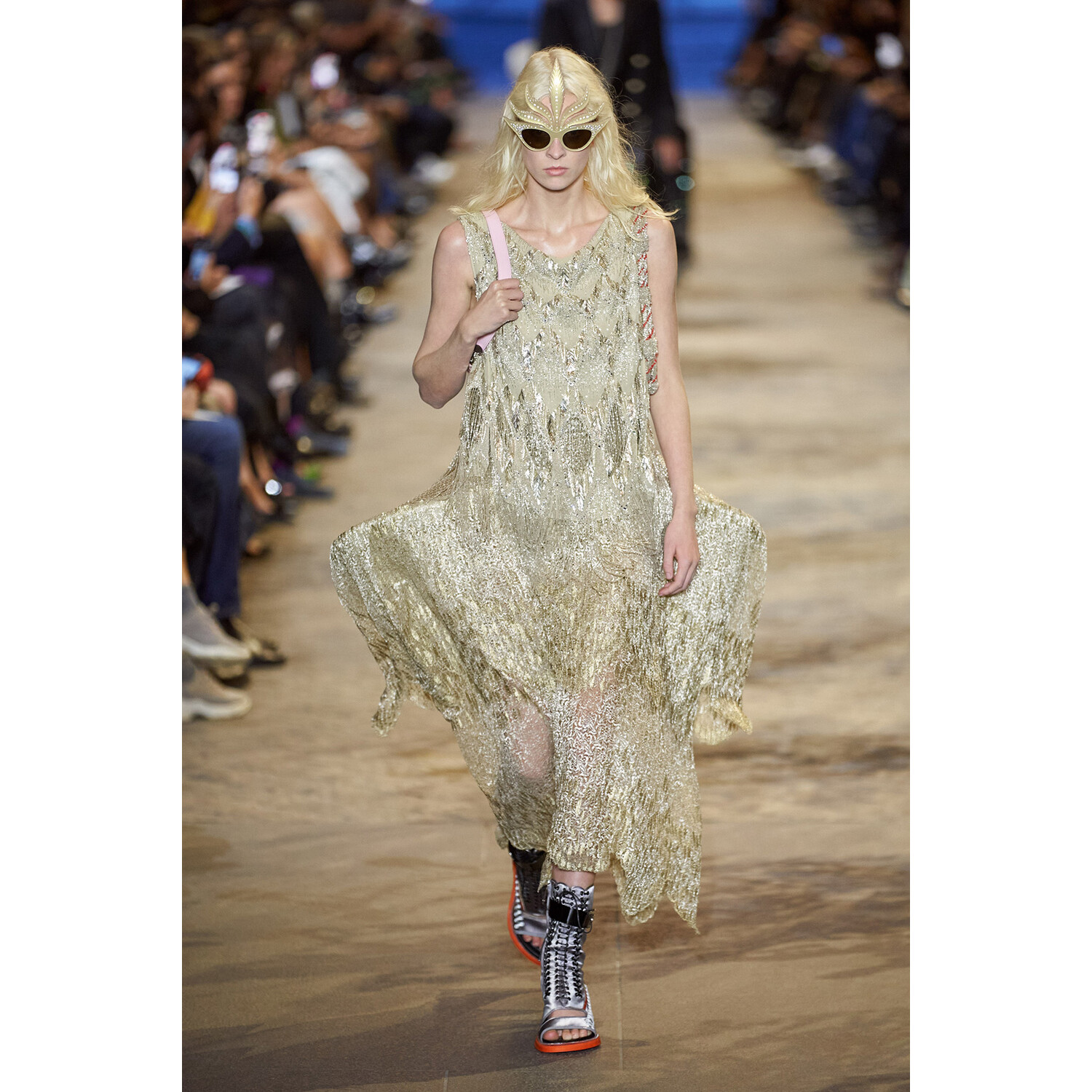 Фото Louis Vuitton весна-лето 2022 / Louis Vuitton Spring 2022 Ready-to-Wear collection