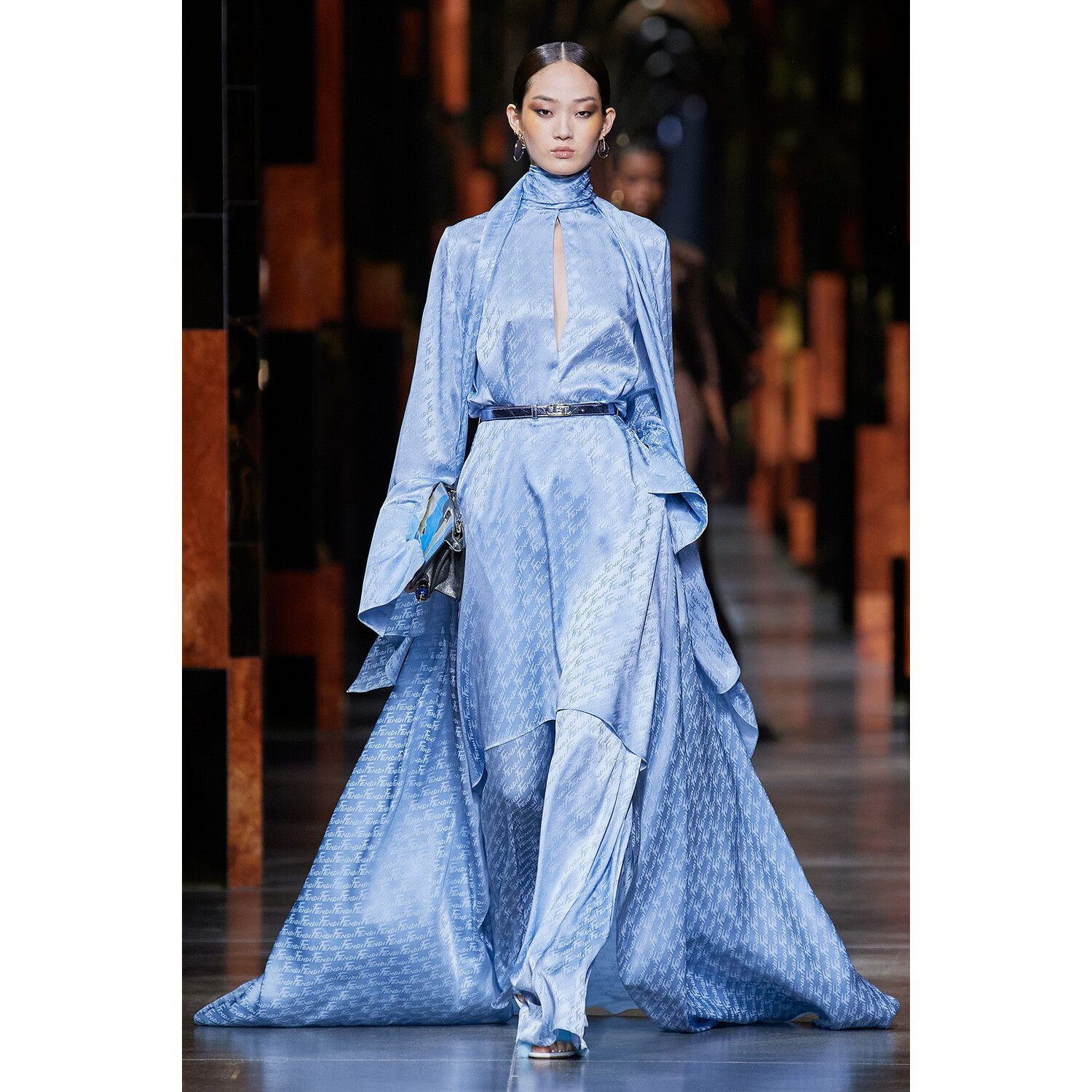 Фото Fendi весна-лето 2022 / Fendi Spring 2022 Ready-to-Wear collection