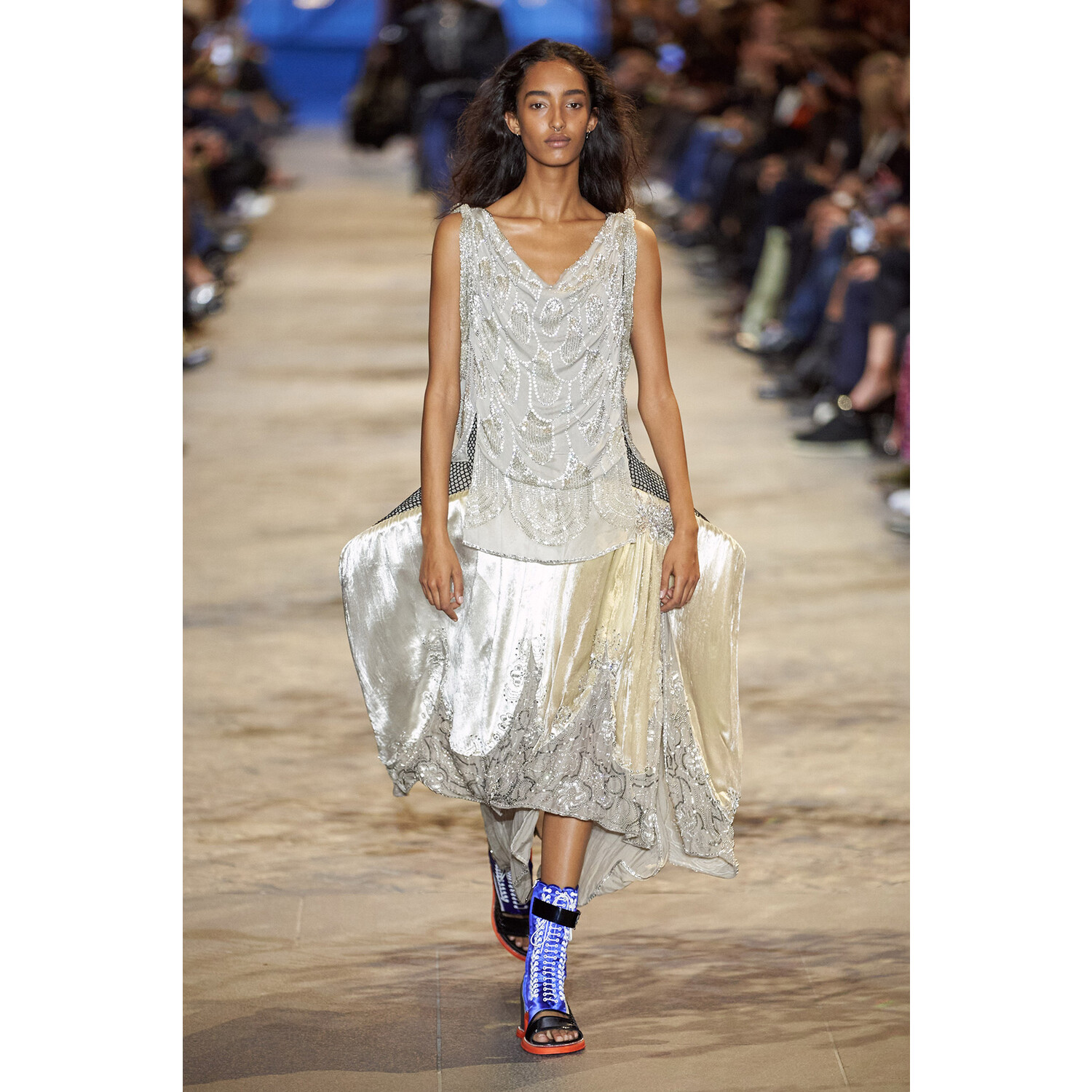 Фото Louis Vuitton весна-лето 2022 / Louis Vuitton Spring 2022 Ready-to-Wear collection