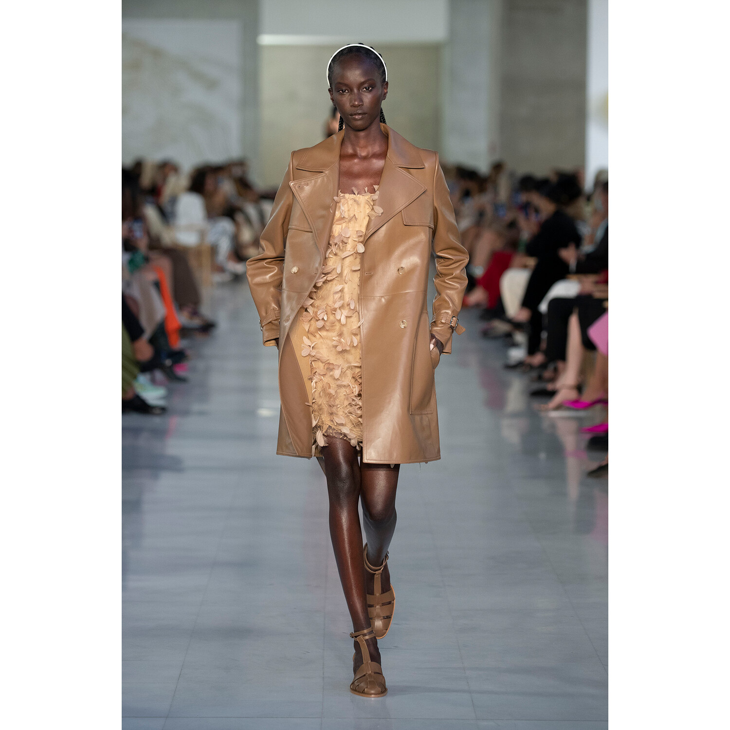 Фото Max Mara весна-лето 2022 / Max Mara Spring 2022 Ready-to-Wear collection