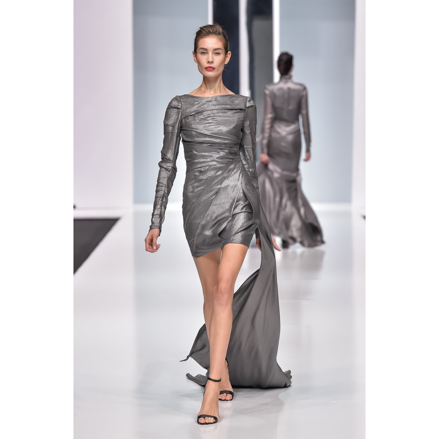 Фото Kamilla Purshie SPRING 2018 READY-TO-WEAR Камилла Пурше весна- лето 2018 московская неделя моды