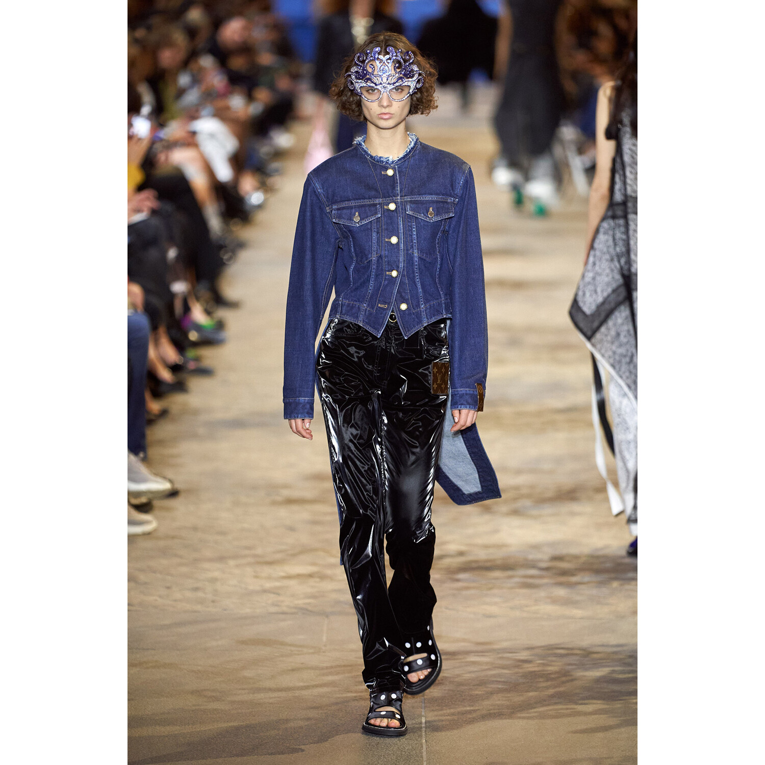 Фото Louis Vuitton весна-лето 2022 / Louis Vuitton Spring 2022 Ready-to-Wear collection