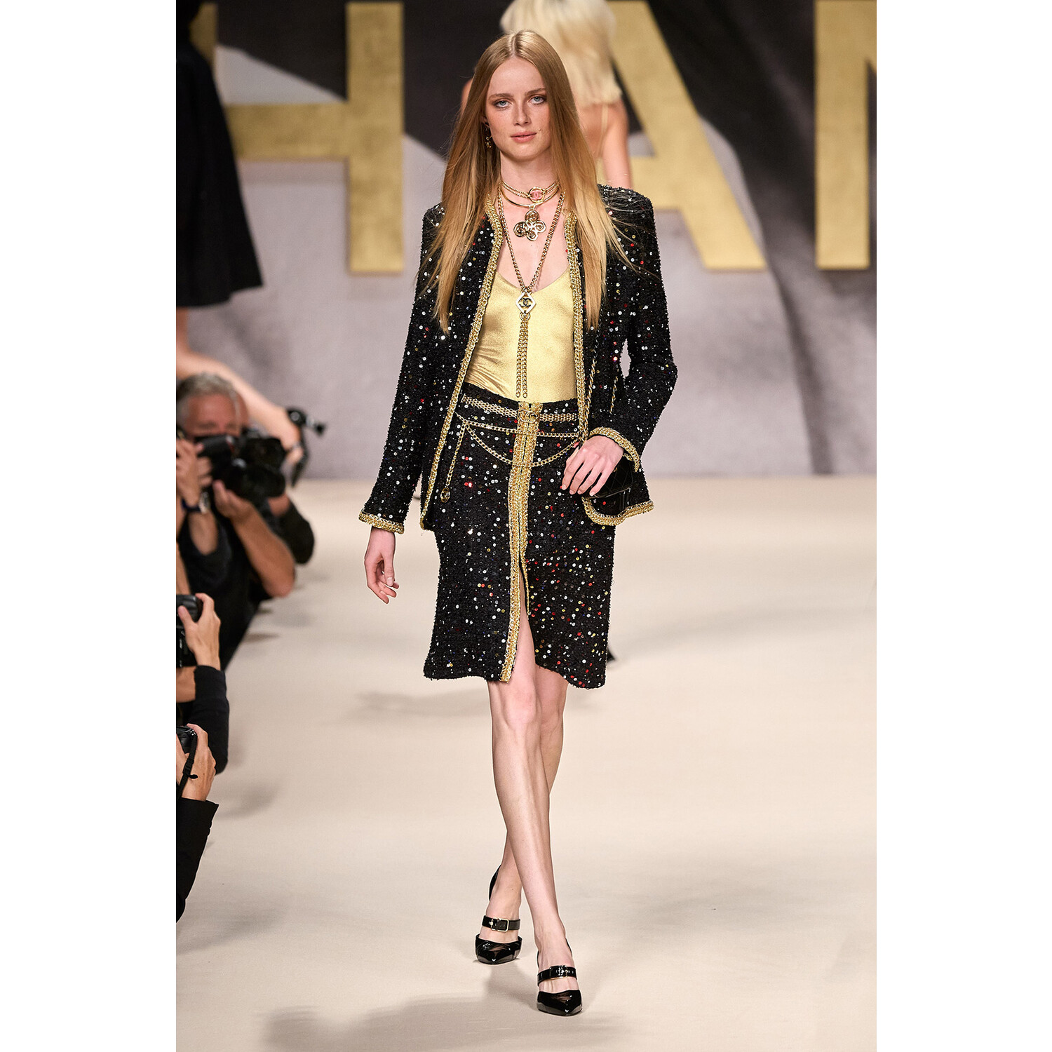 Фото Chanel весна-лето 2022 / Chanel Spring 2022 Ready-to-Wear collection