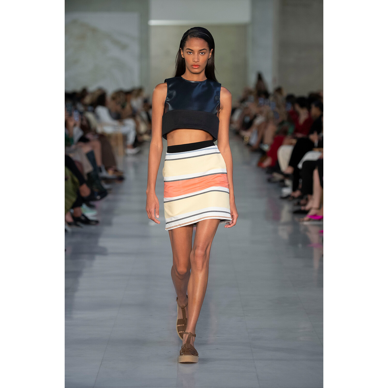 Фото Max Mara весна-лето 2022 / Max Mara Spring 2022 Ready-to-Wear collection