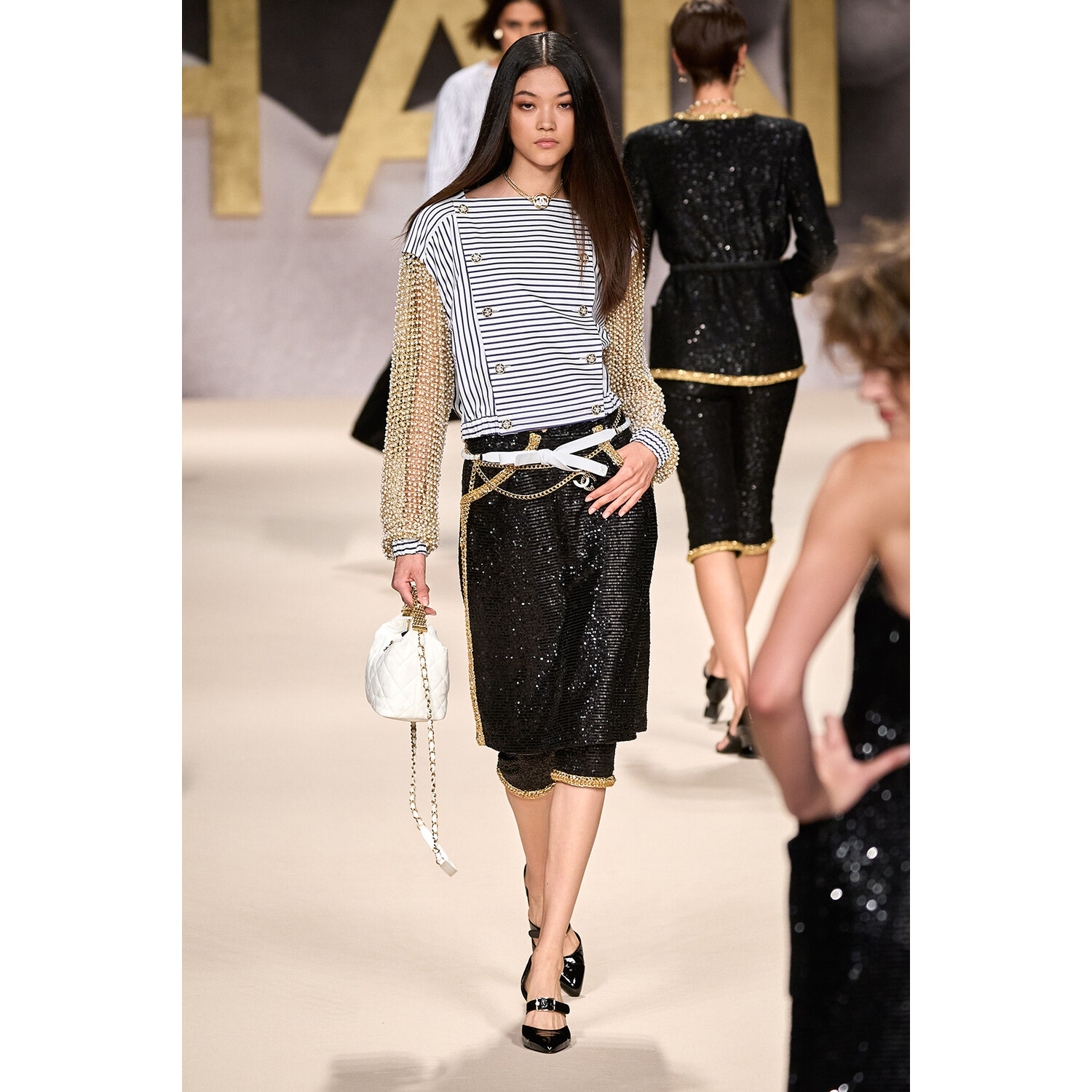 Фото Chanel весна-лето 2022 / Chanel Spring 2022 Ready-to-Wear collection