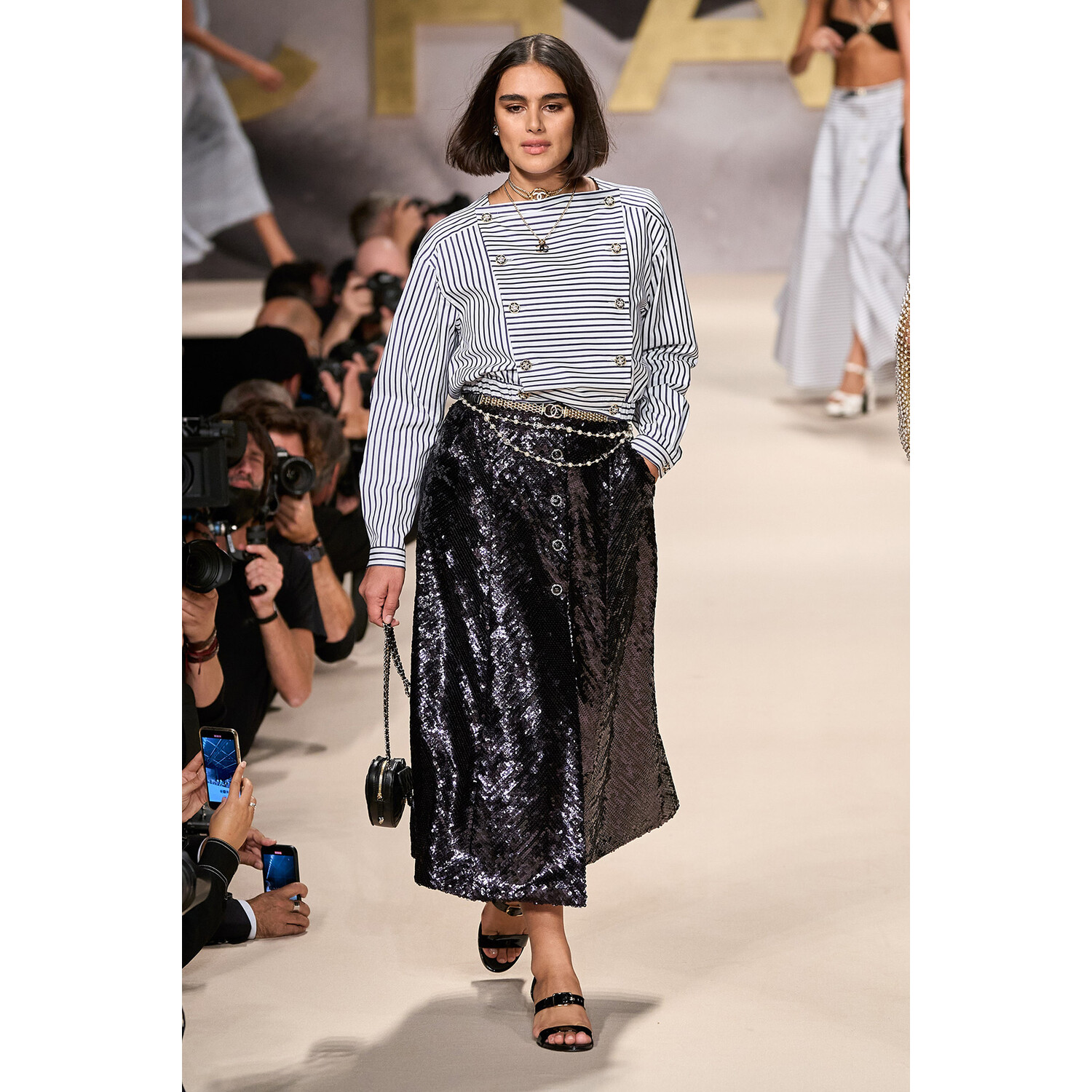 Фото Chanel весна-лето 2022 / Chanel Spring 2022 Ready-to-Wear collection