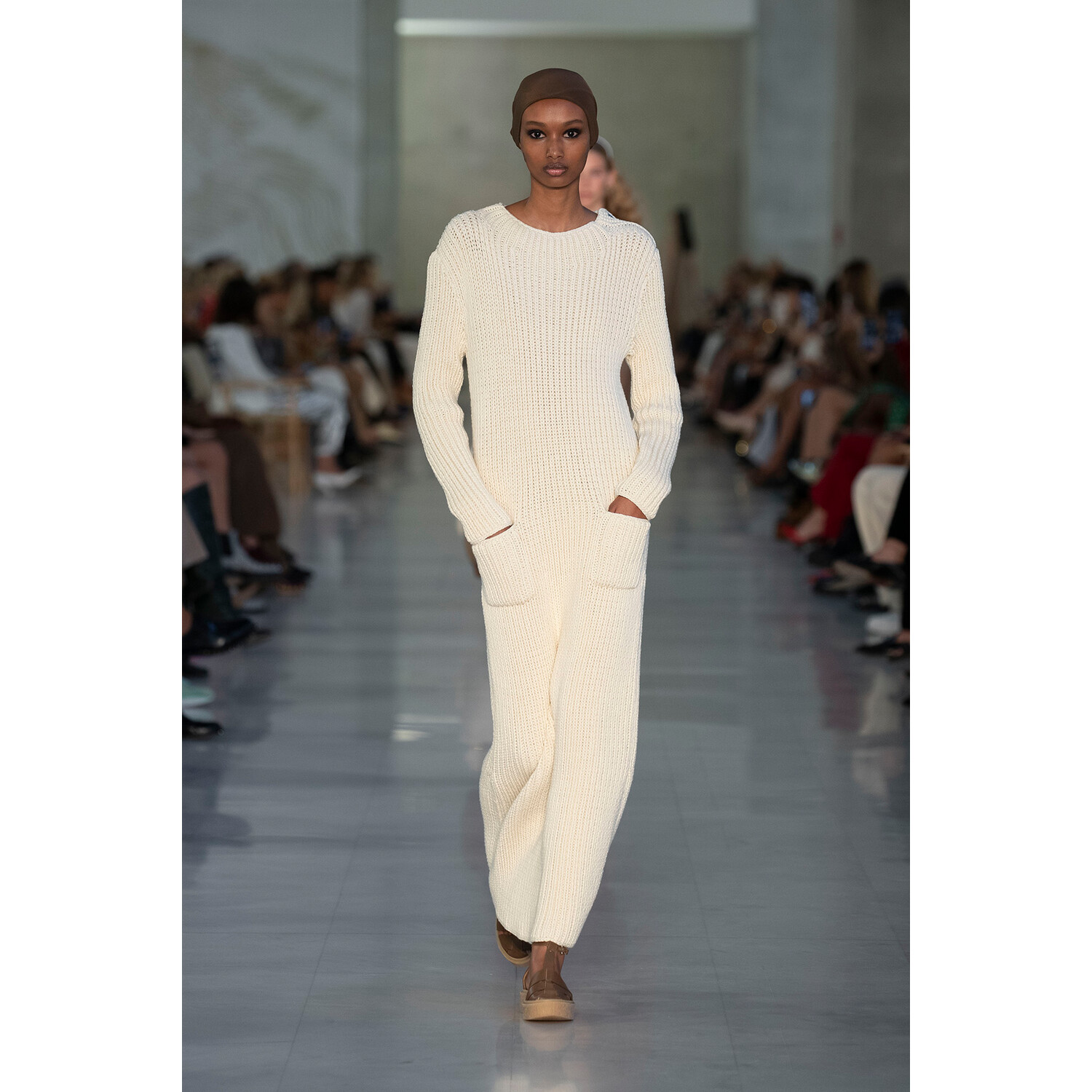 Фото Max Mara весна-лето 2022 / Max Mara Spring 2022 Ready-to-Wear collection