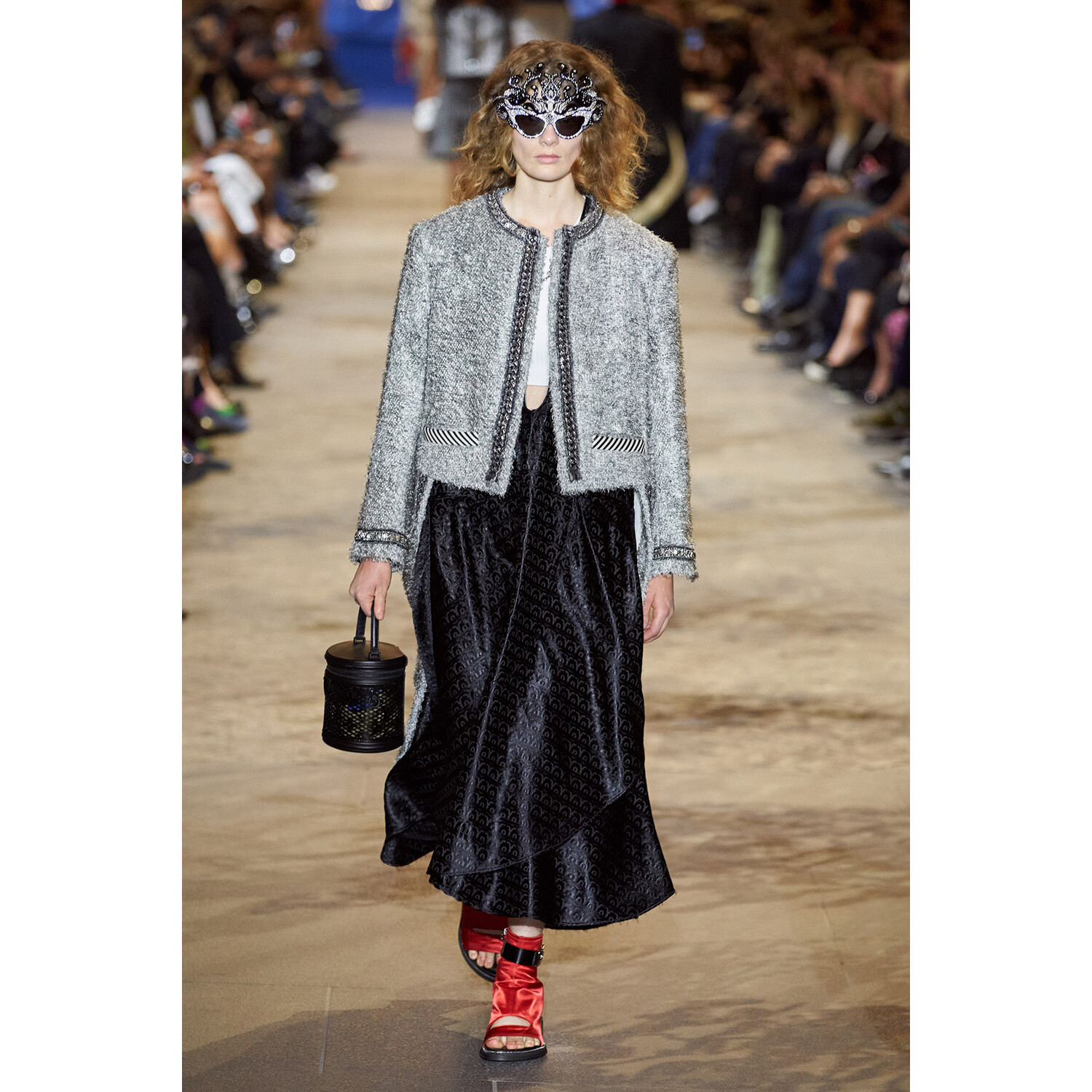 Фото Louis Vuitton весна-лето 2022 / Louis Vuitton Spring 2022 Ready-to-Wear collection