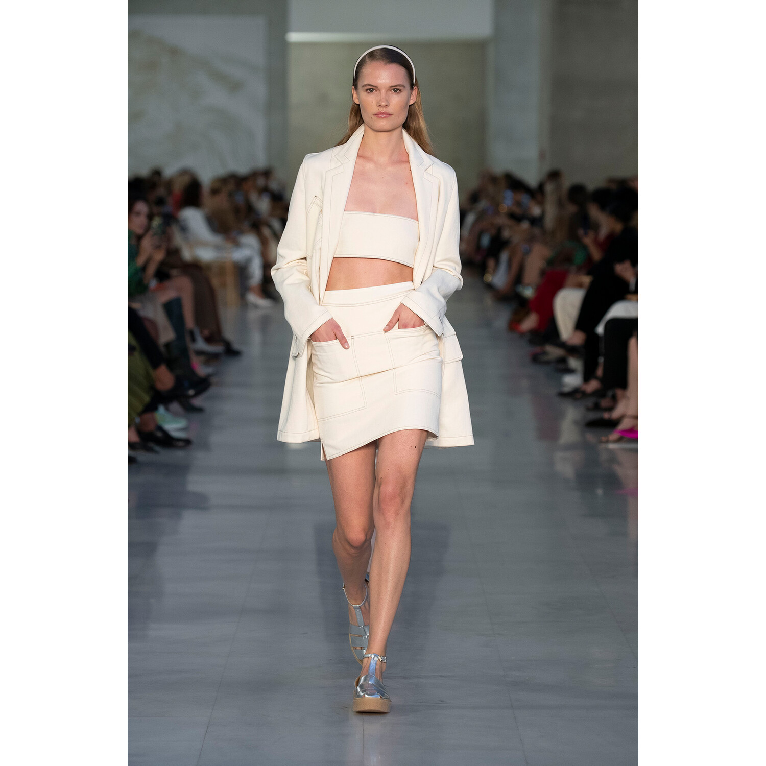 Фото Max Mara весна-лето 2022 / Max Mara Spring 2022 Ready-to-Wear collection