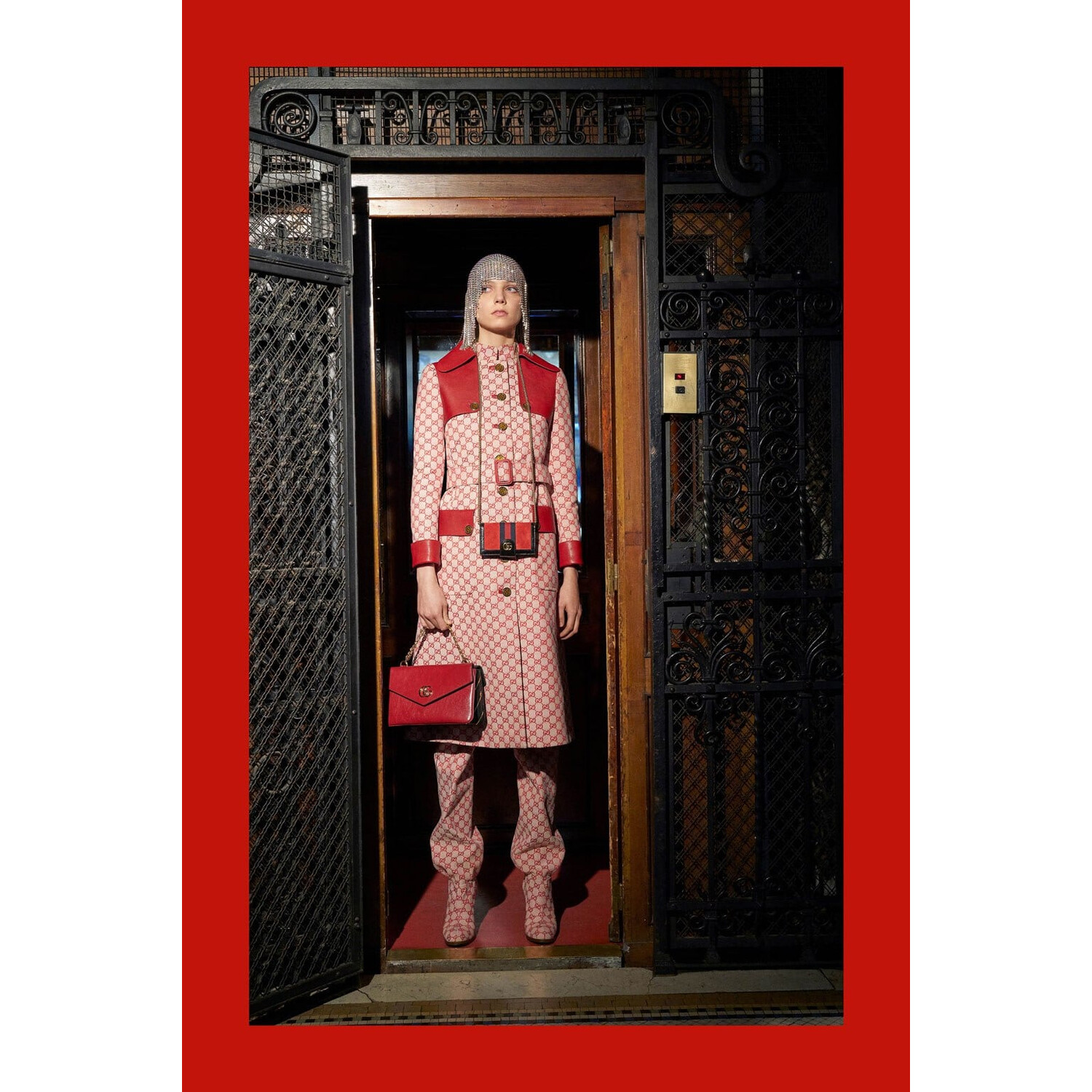 Фото Gucci Pre-Fall 2018 коллекция Gucci Pre-Fall 2018 Mainstyle Mainstyles