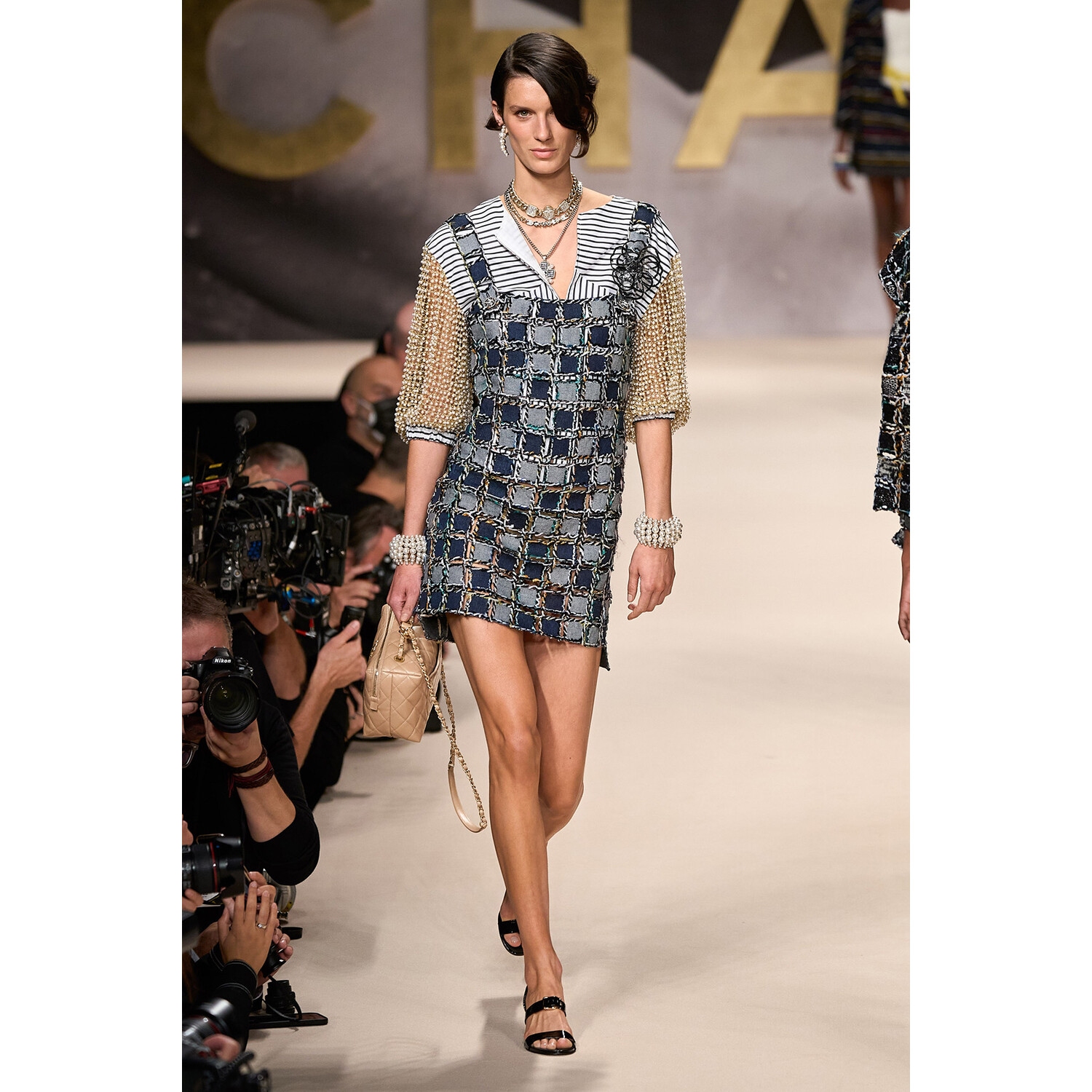 Фото Chanel весна-лето 2022 / Chanel Spring 2022 Ready-to-Wear collection
