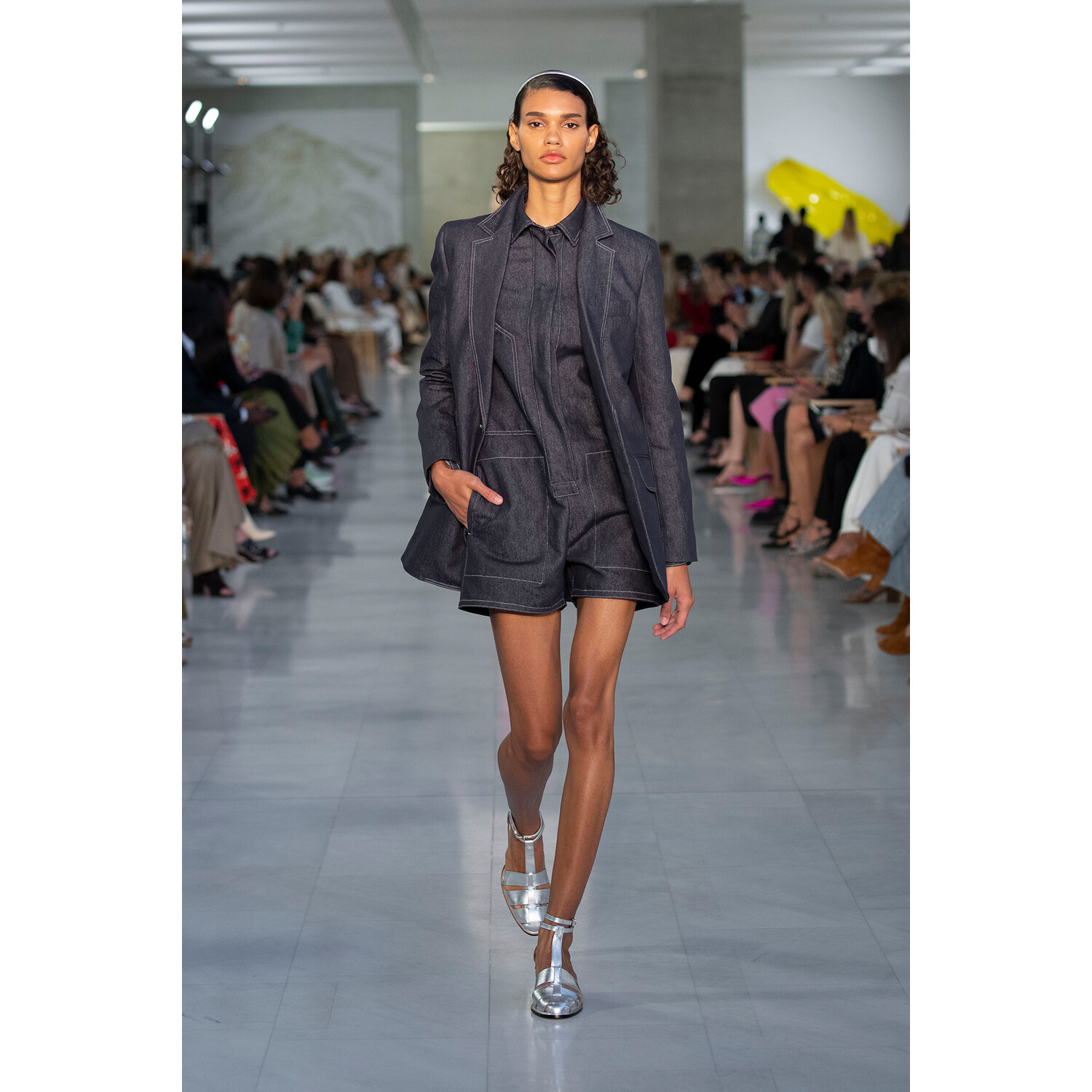 Фото Max Mara весна-лето 2022 / Max Mara Spring 2022 Ready-to-Wear collection
