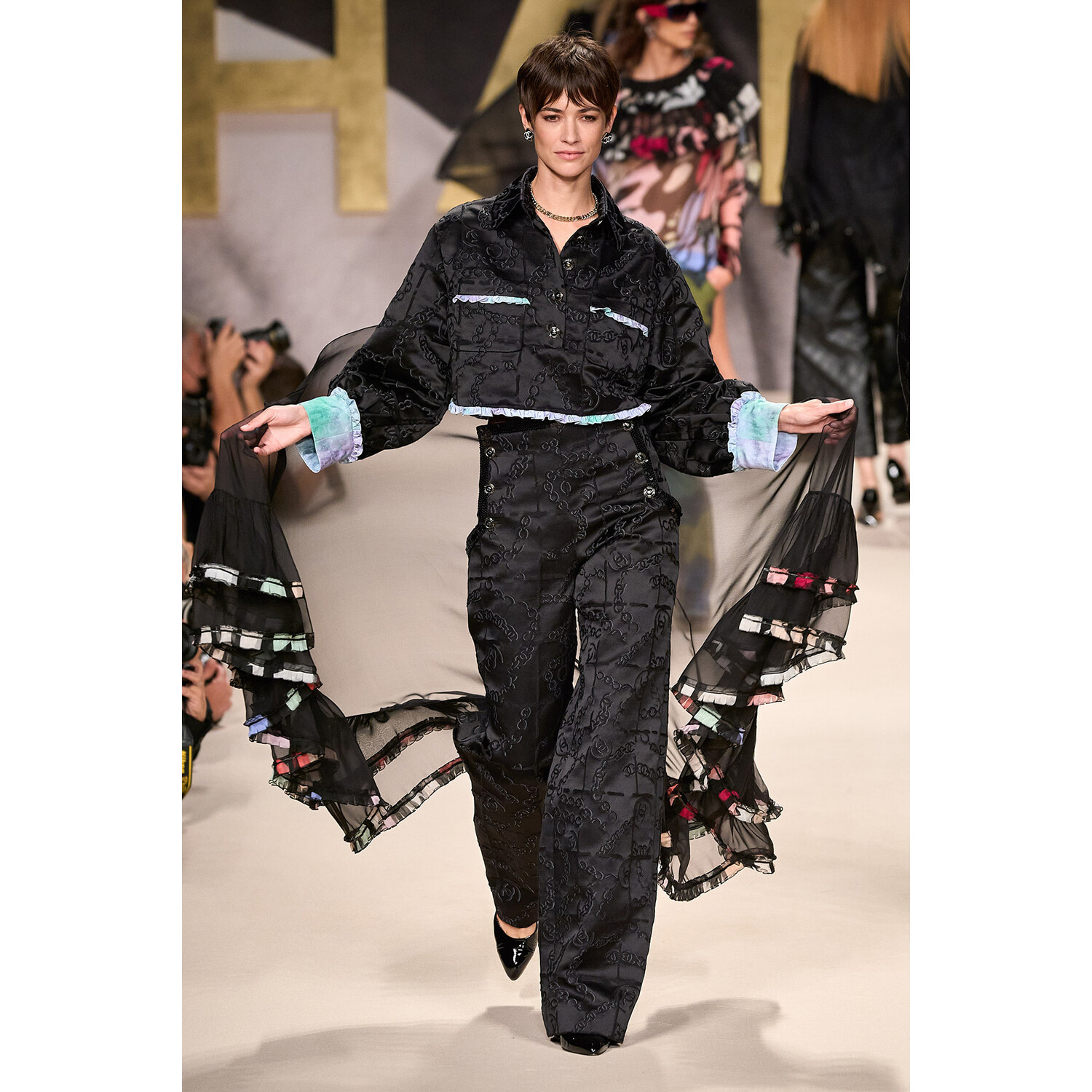 Фото Chanel весна-лето 2022 / Chanel Spring 2022 Ready-to-Wear collection