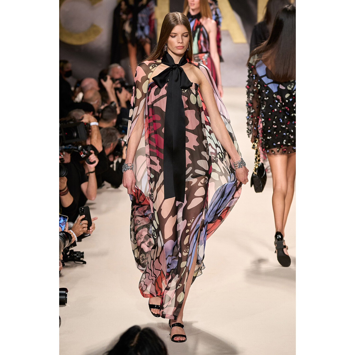 Фото Chanel весна-лето 2022 / Chanel Spring 2022 Ready-to-Wear collection