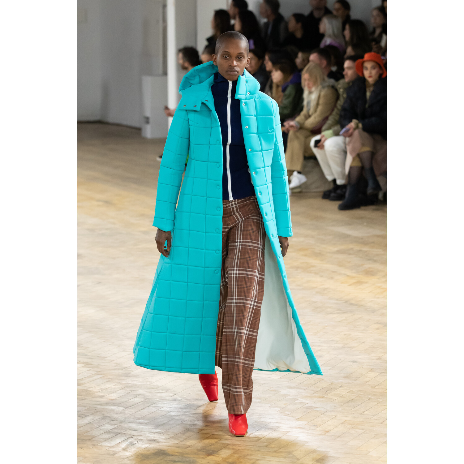 Фото A.W.A.K.E. MODE Fall 2020 Ready-to-Wear / A.W.A.K.E. MODE осень 2020 / Неделя моды в Лондоне