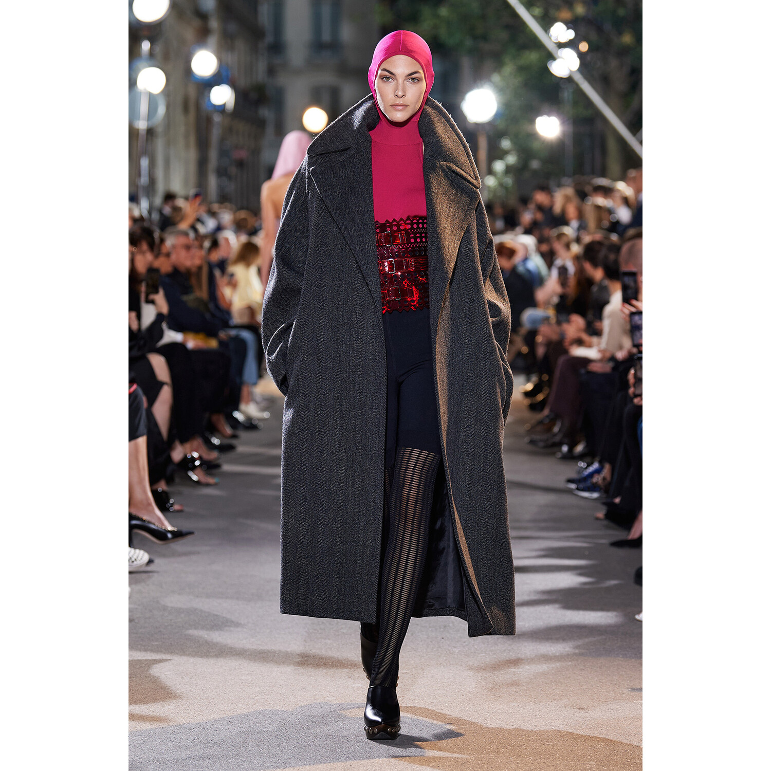 Фото Alaia весна-лето 2022 / Alaia Spring 2022