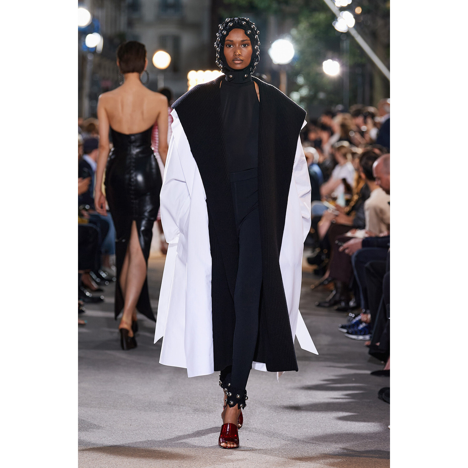 Фото Alaia весна-лето 2022 / Alaia Spring 2022