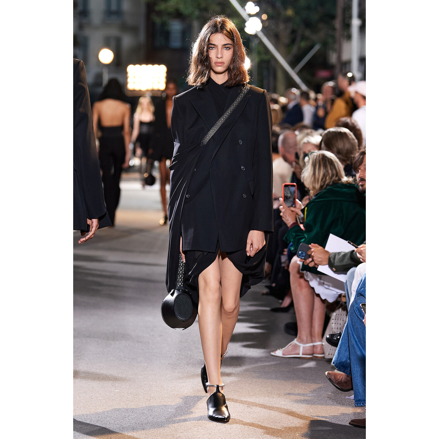 Фото Alaia весна-лето 2022 / Alaia Spring 2022