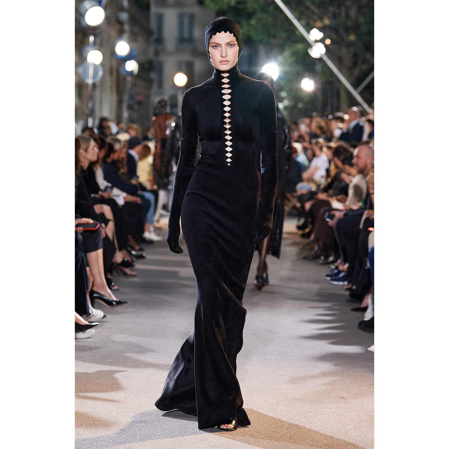Фото Alaia весна-лето 2022 / Alaia Spring 2022