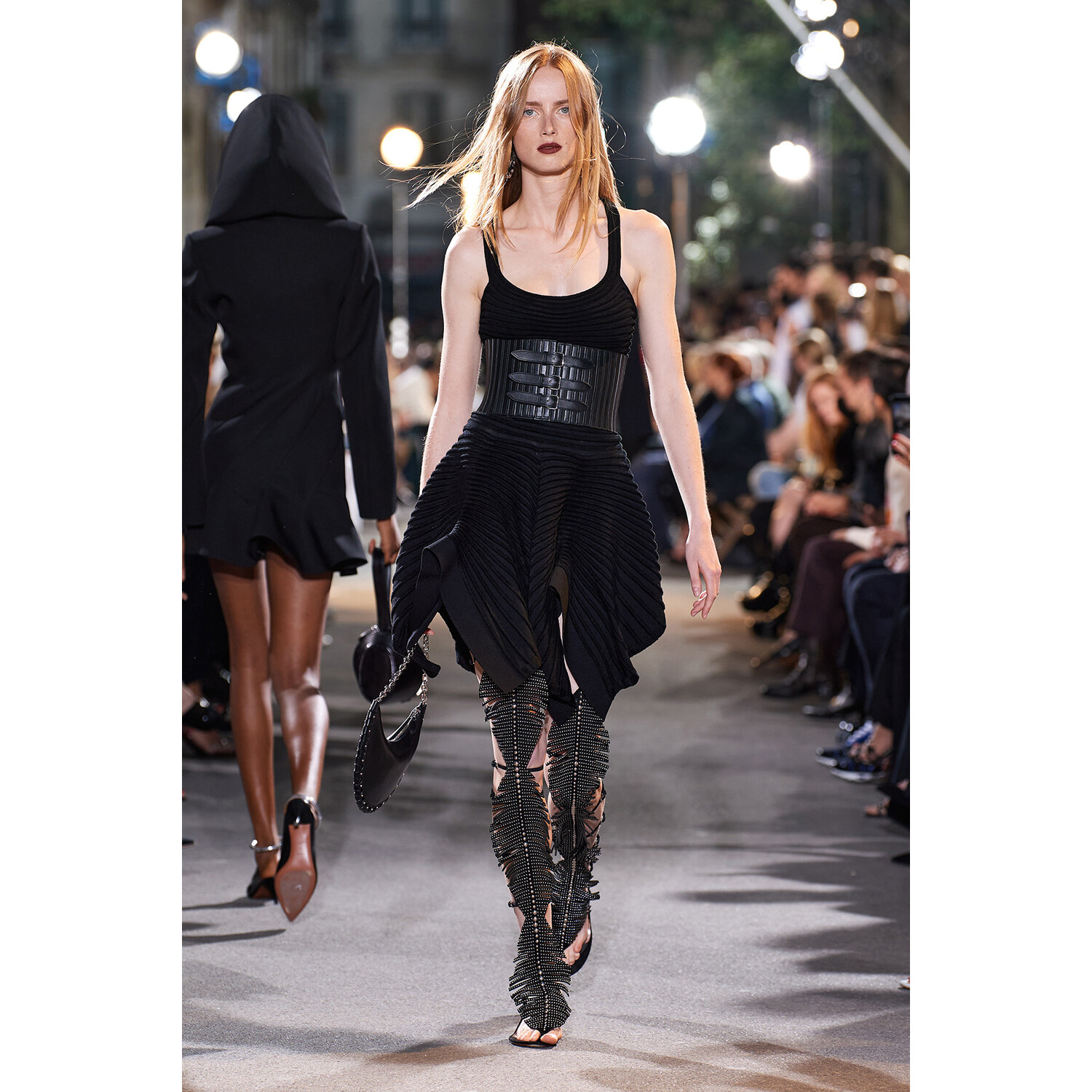 Фото Alaia весна-лето 2022 / Alaia Spring 2022
