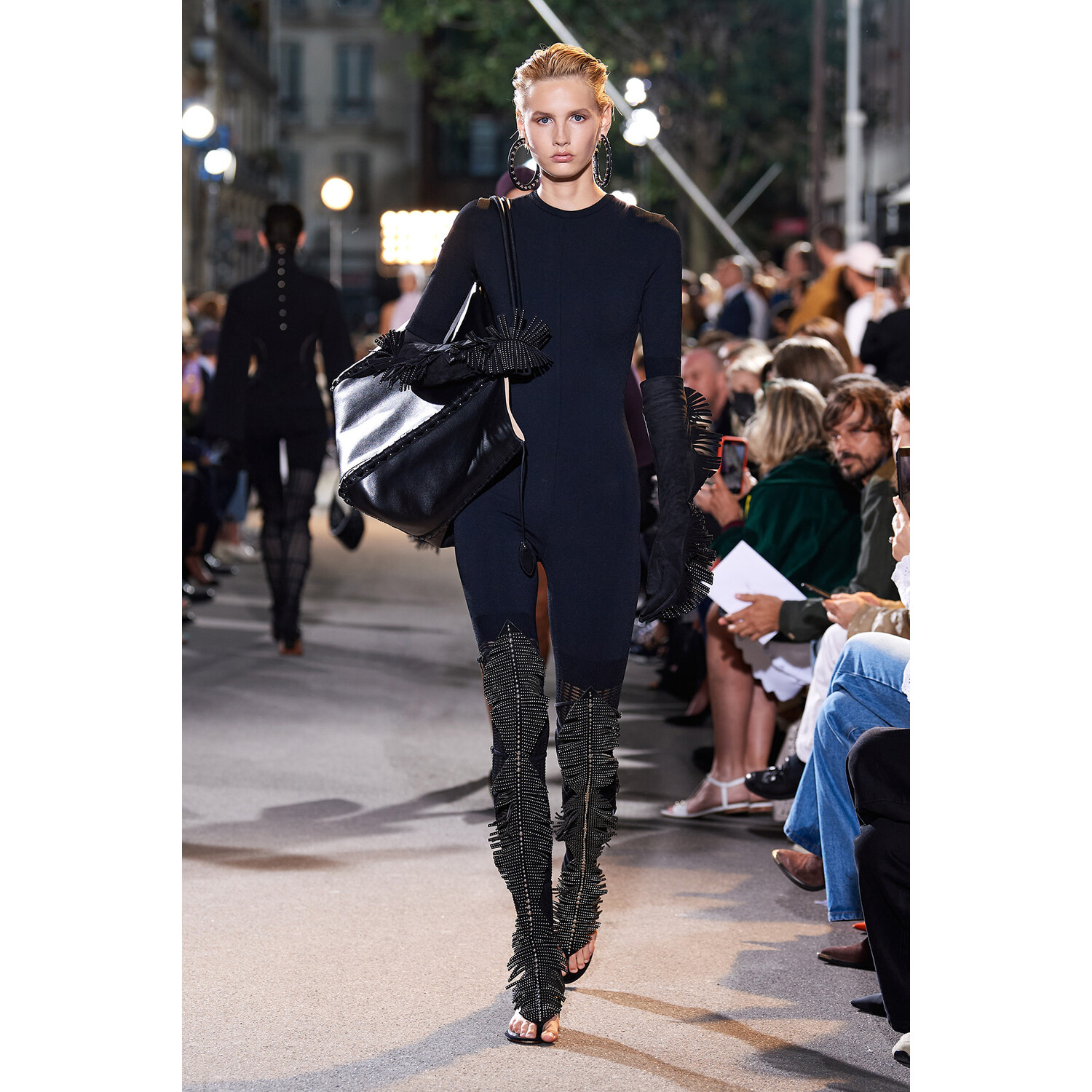 Фото Alaia весна-лето 2022 / Alaia Spring 2022