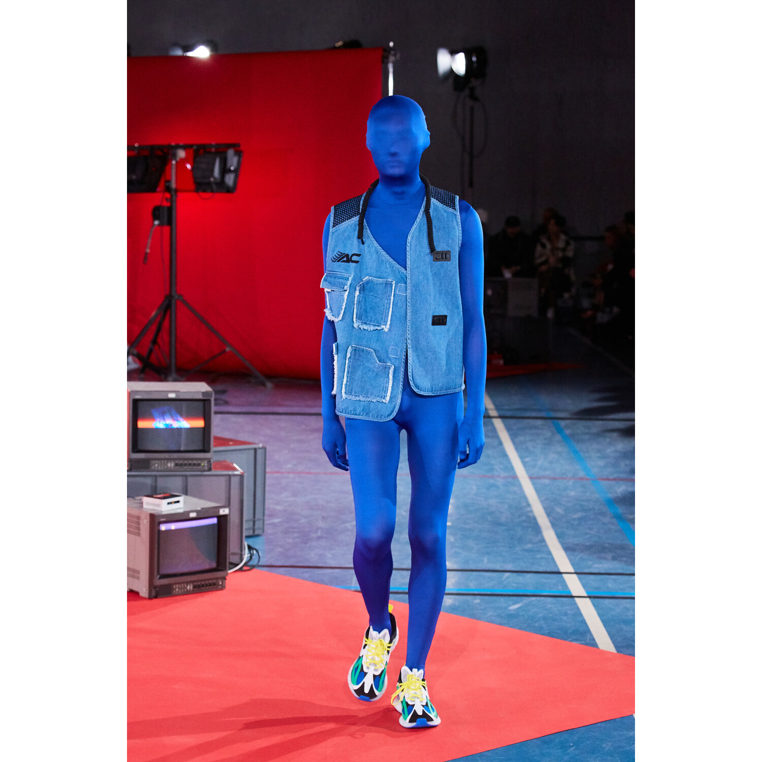 Фото Angus Chiang Fall 2020 Menswear / Angus Chiang осень-зима 2020