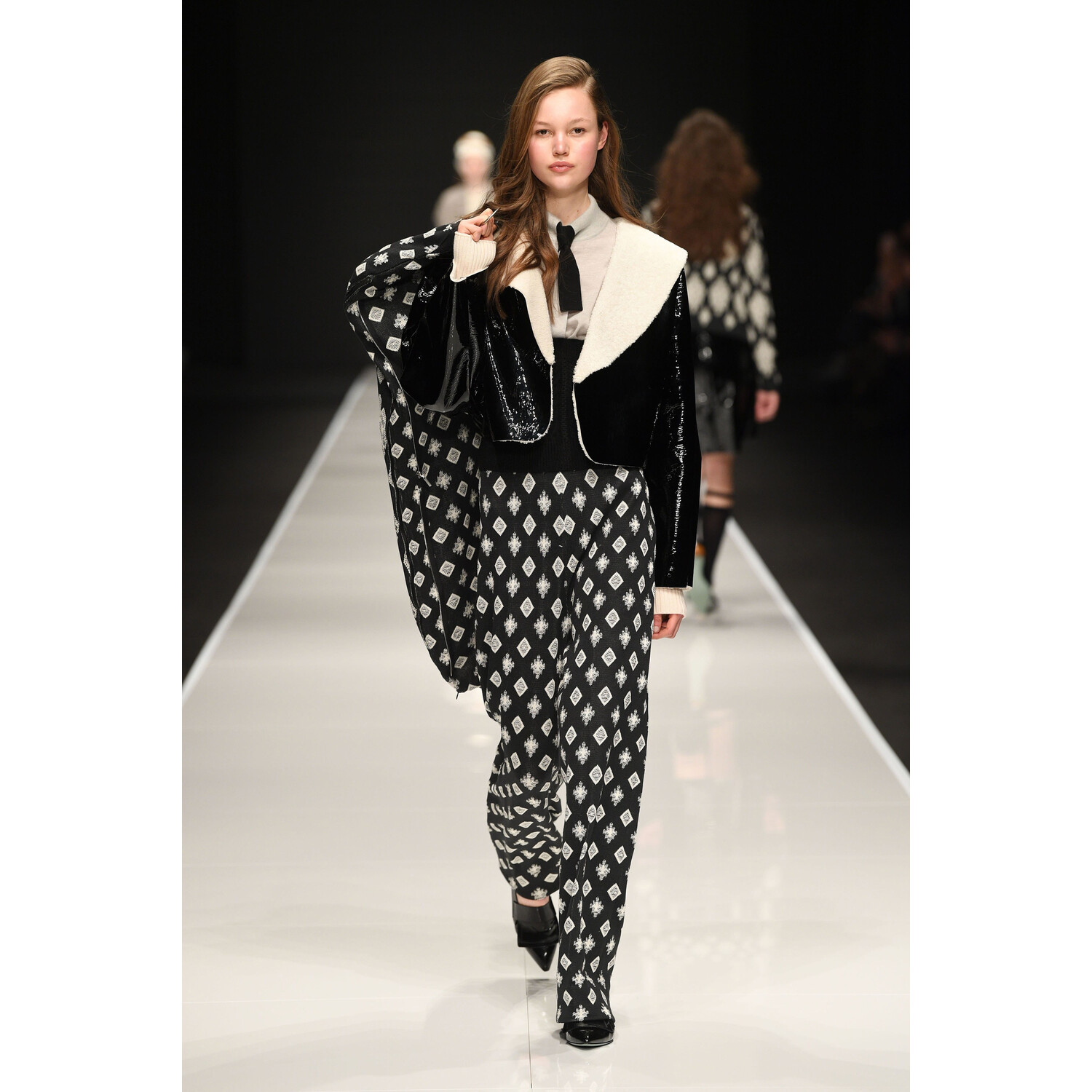 Фото Anteprima Fall 2019 Ready-to-Wear / Anteprima осень 2019 / Неделя моды: Милан